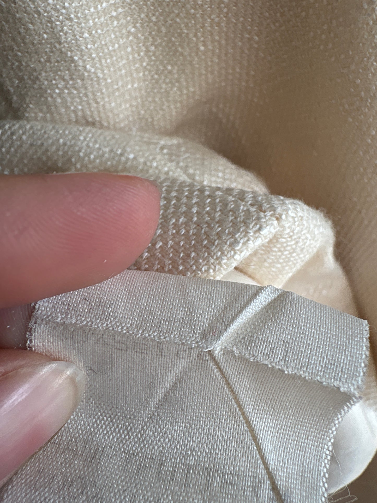 Sacou vintage cambrat butter white din lana extrafina și mătase naturală