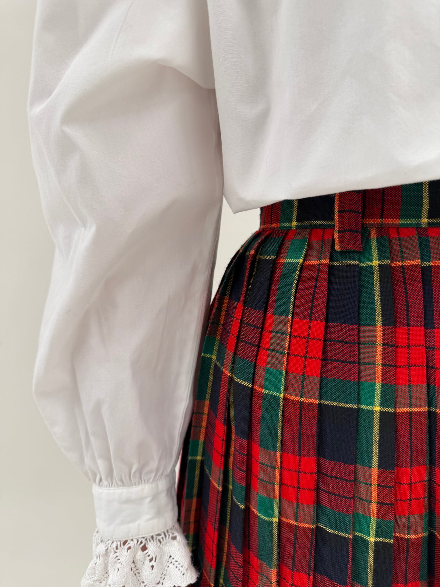 Fustă vintage plisată din Tartan gros de lana cu talie ultra înaltă