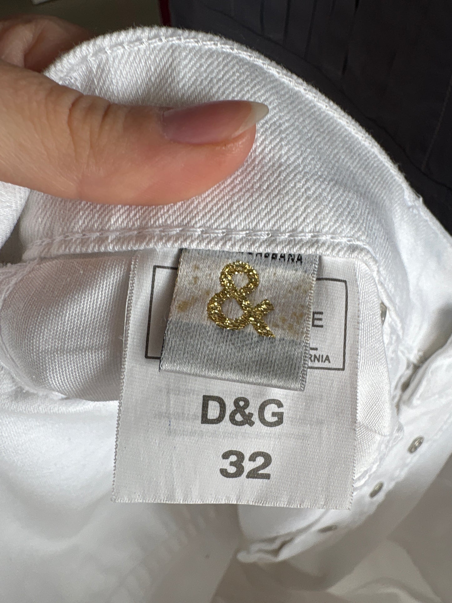 Jeans Dolce&Gabbana de vară straight leg cu aplicații metalice specifice brandului