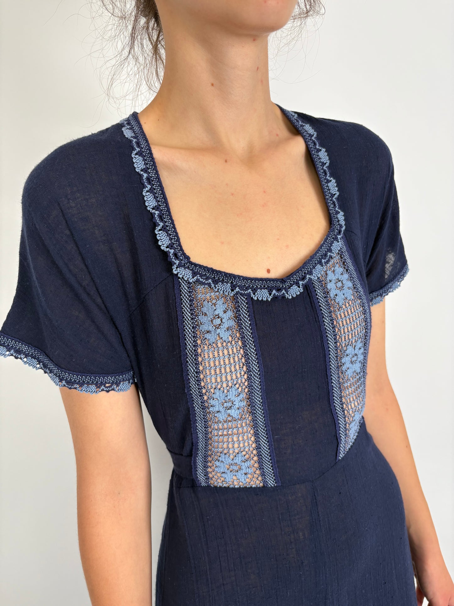 Rochie maxi vintage nouă din pânză cu dantelă macrame baby blue