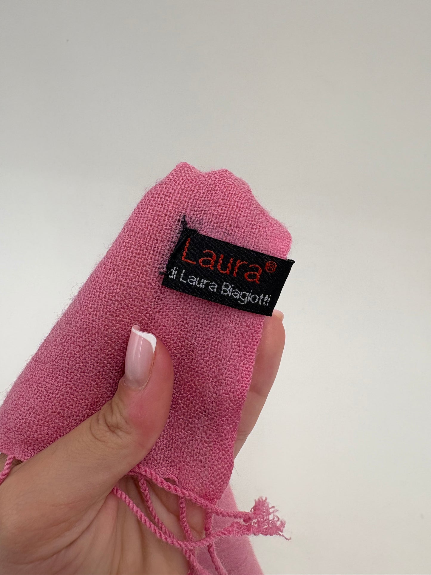 Shawl de brand luxury Laura Biagiotti din lana extrafina și cașmir