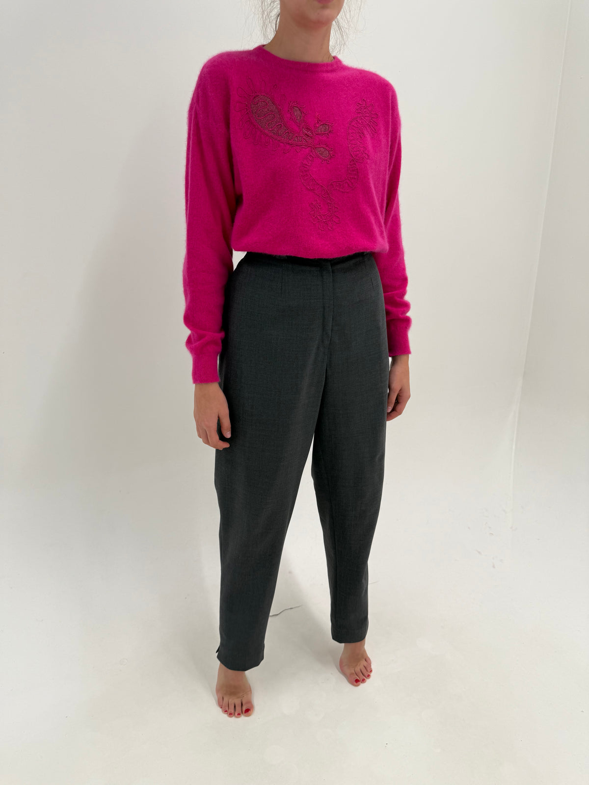 Pantaloni tall din lana extrafina confort cu talie ultra înaltă și solduri generoase