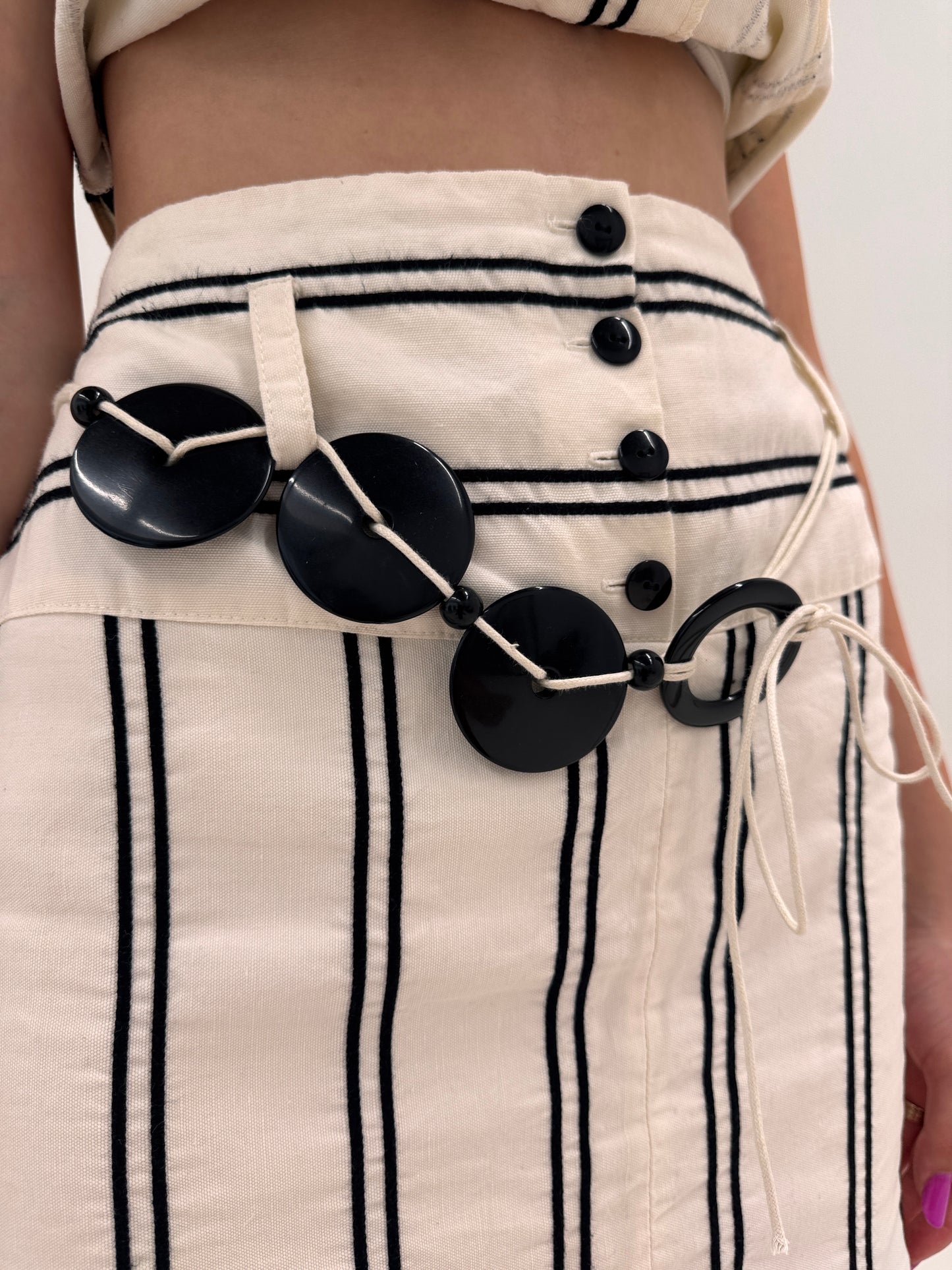 Set vintage in croi retro modern in dungi negre din pânză de bumbac și in