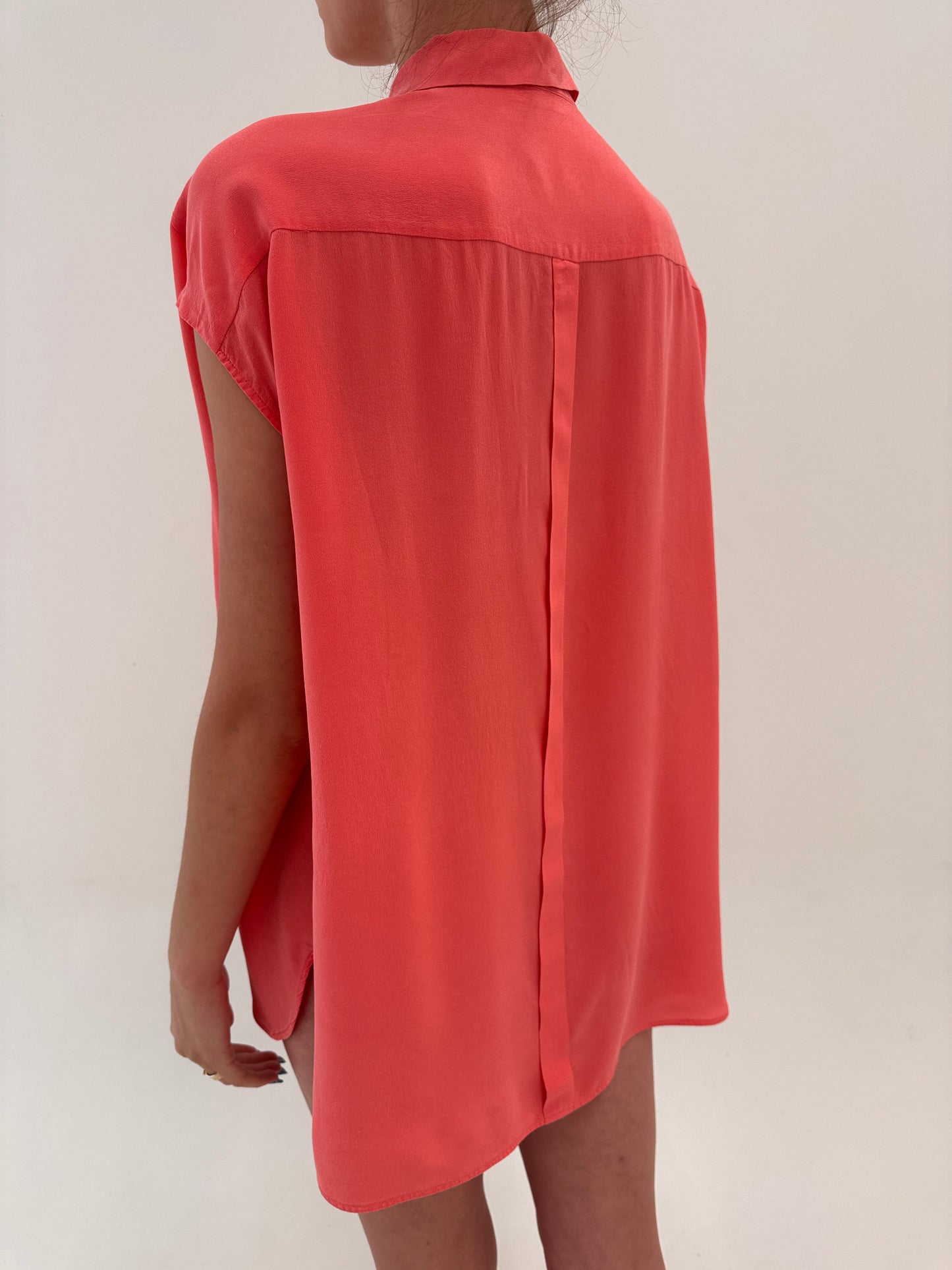 Cămașa Max&Co by Max Mara salmon pink din mătase naturală în croi lejer