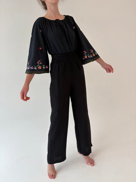 Pantaloni negri tall in croi spre palazzo din in cu talie ultra înaltă