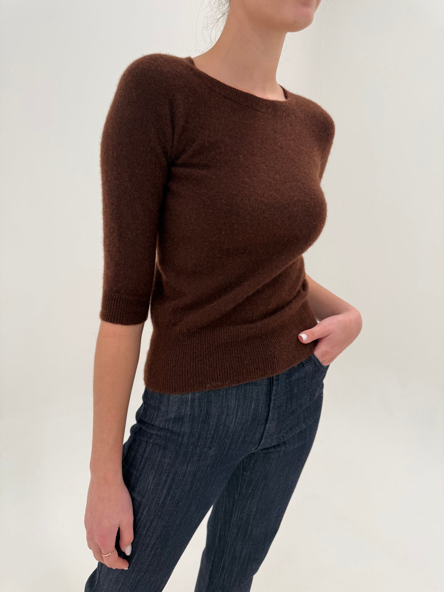 Pulover cambrat chocolate brown din cașmir