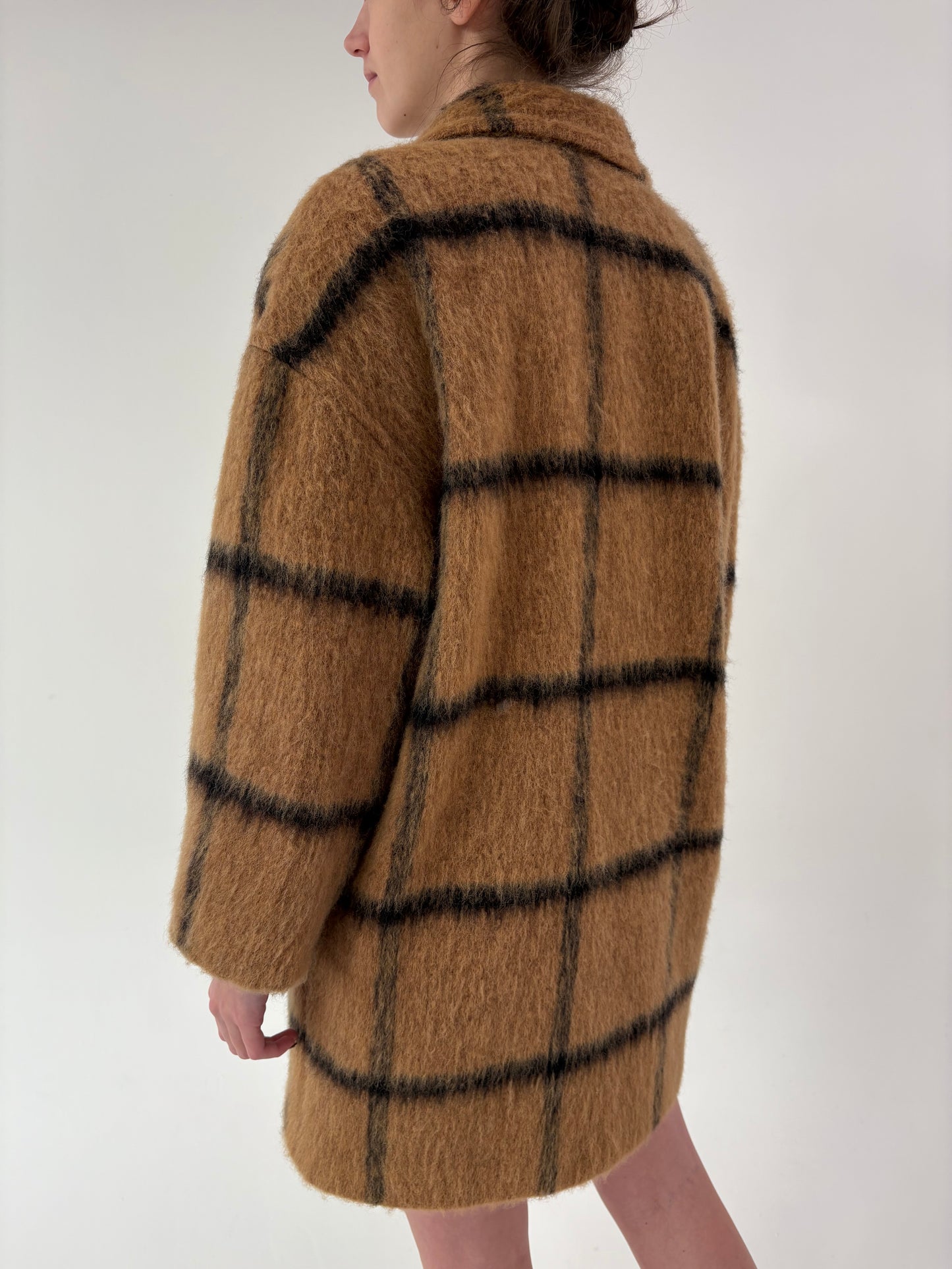 Palton camel italian din mohair si Lana cu închidere dublă