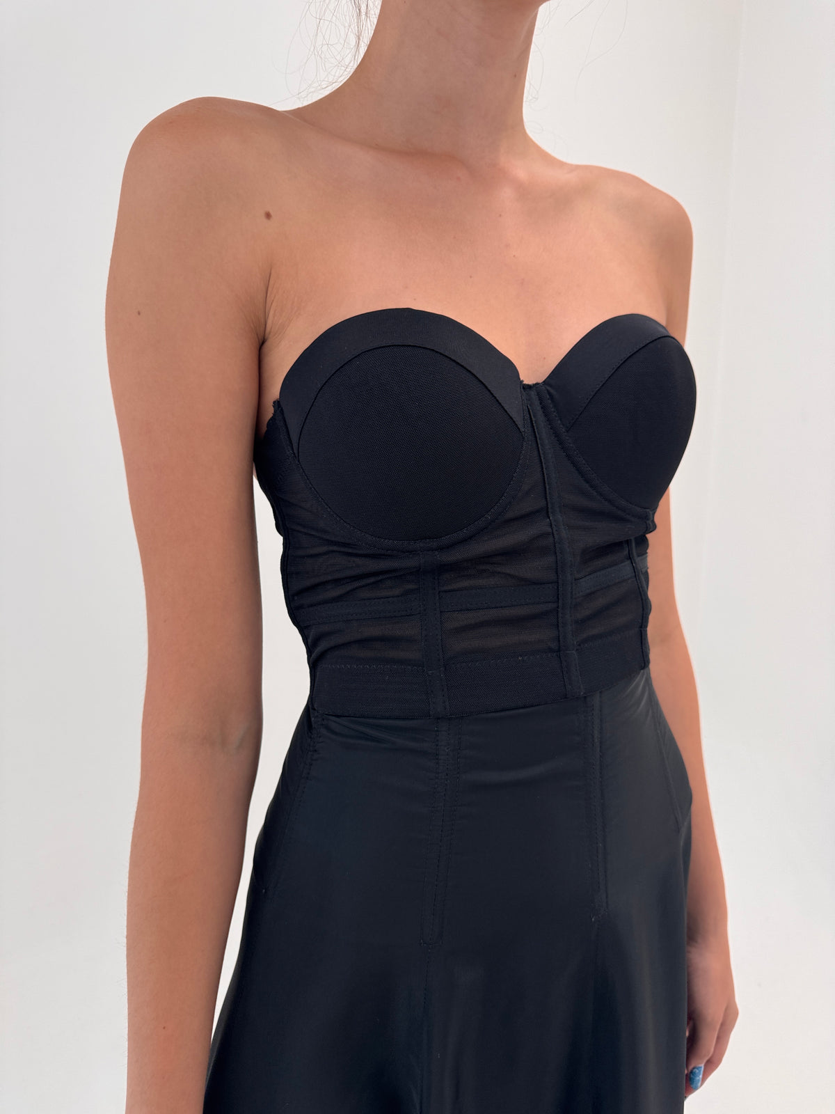Corset negru cu cupe preformate modelator