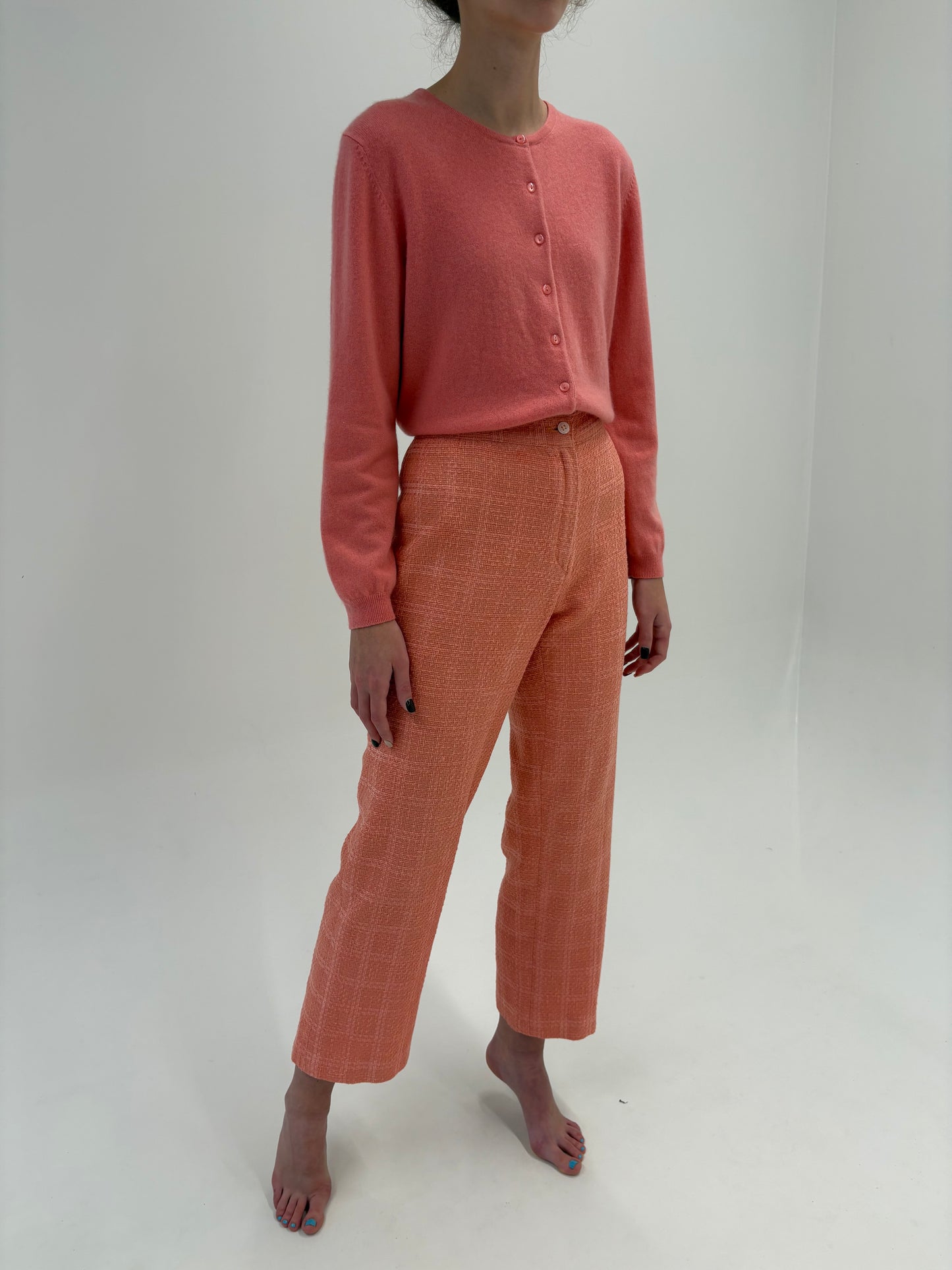 Pantaloni în stil Chanel din tweed excepțional  salmon pink