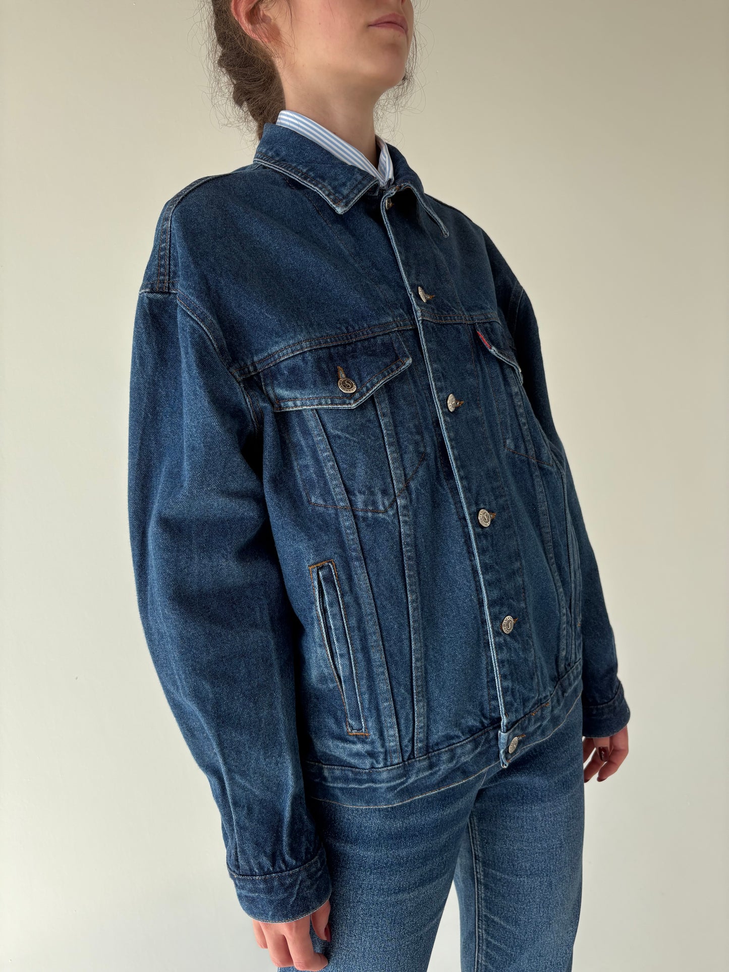 Geaca italiana old vintgae din jeans ‘trucker jacket’ anii 80