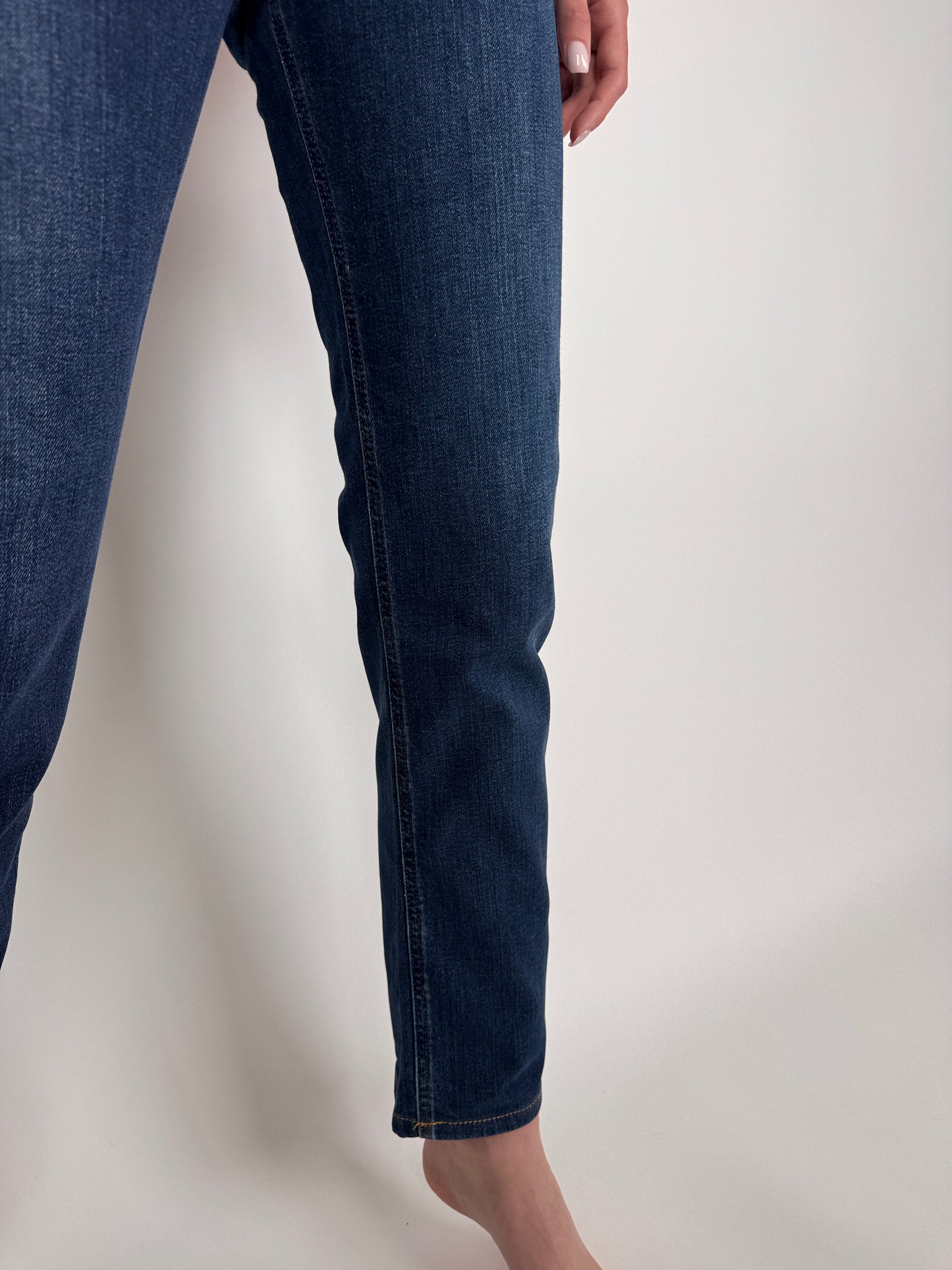 Jeanși premium modelatori darker classic wash cu talie înaltă