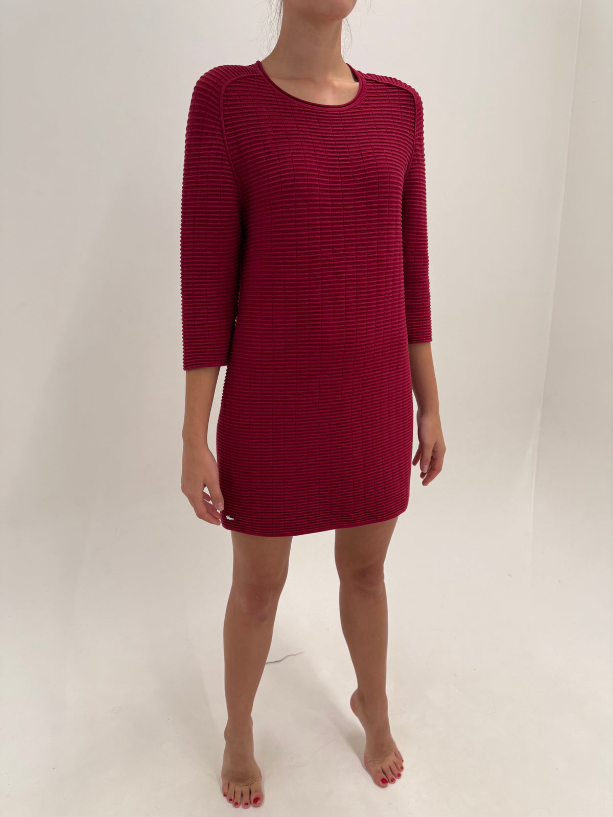 Rochie Lacoste raspberry red din tricot dens plin ribbed ultra confort structurat