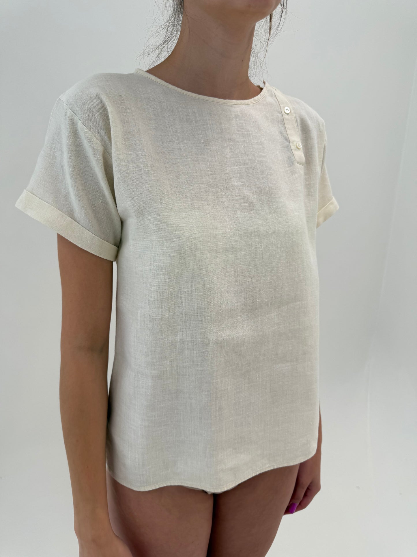 Top vintage butter white din in în croi retro modern