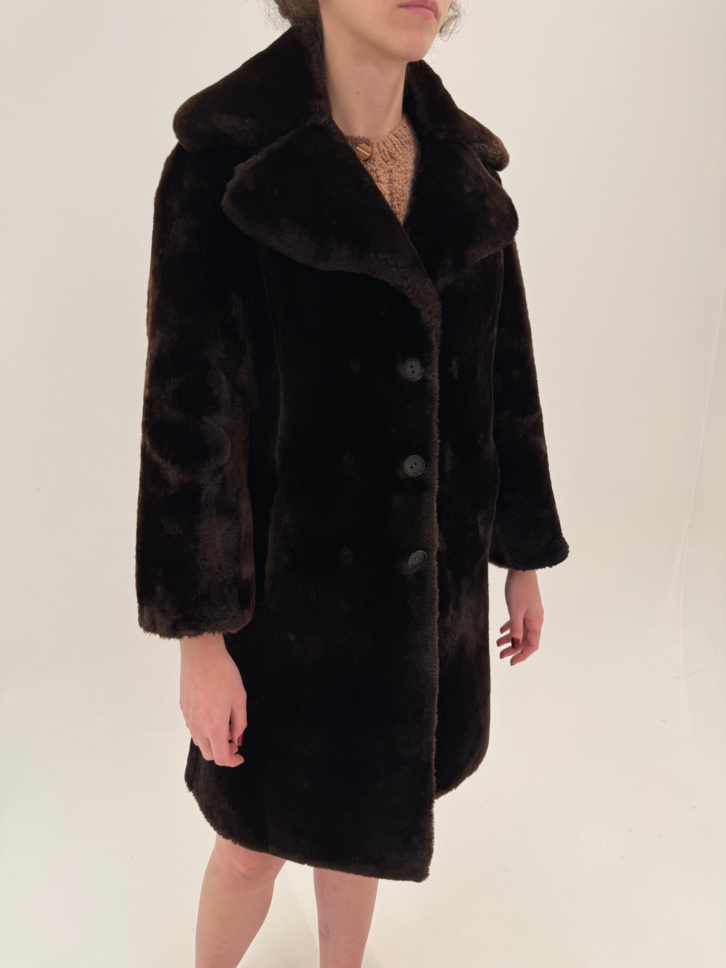 Blană naturală de miel tuns – mouton chocolate brown