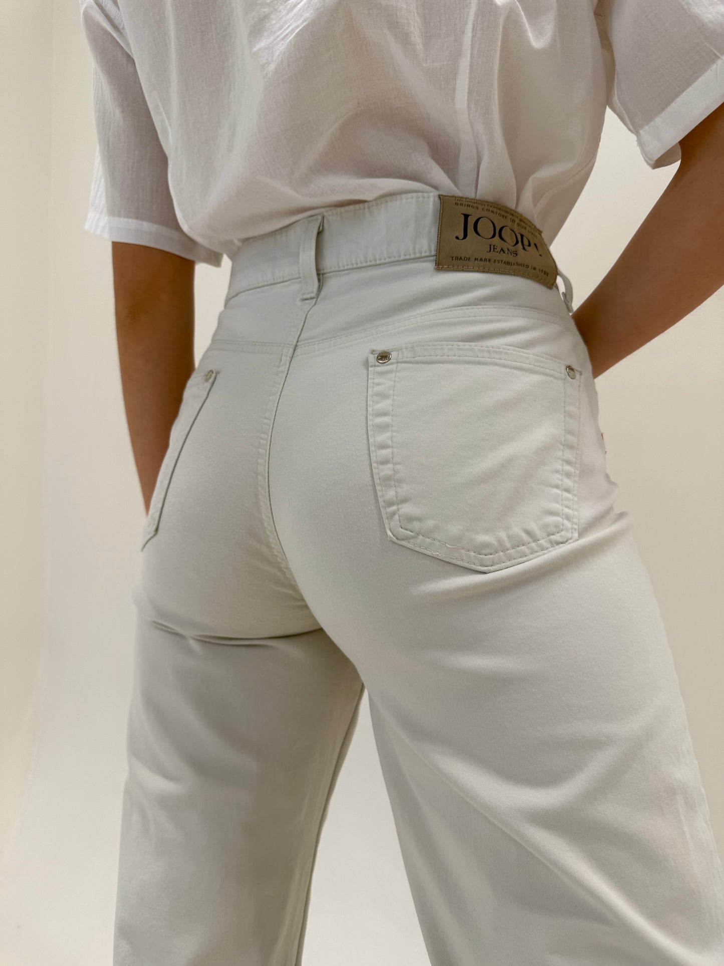 Pantaloni off white Joop de vară din bumbac ultra confort straight leg