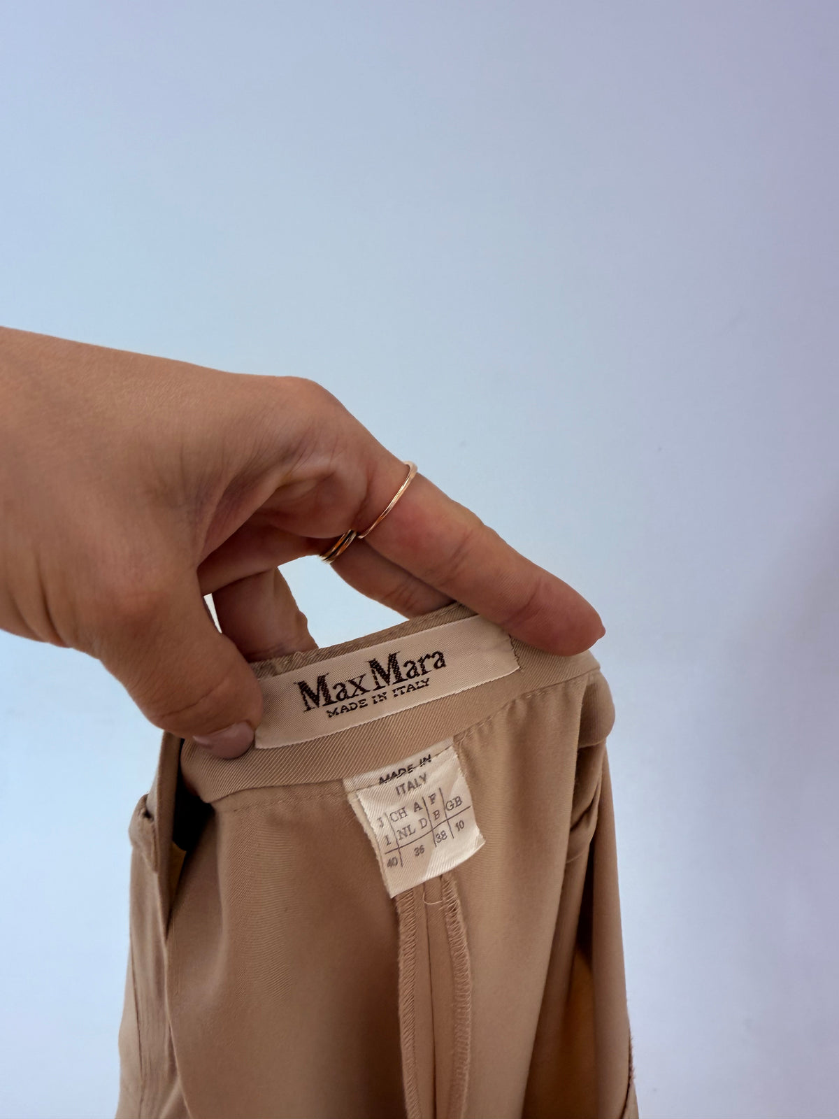 Fustă pantaloni Max Mara camel din stofă de lana extrafina subțire cu buzunare