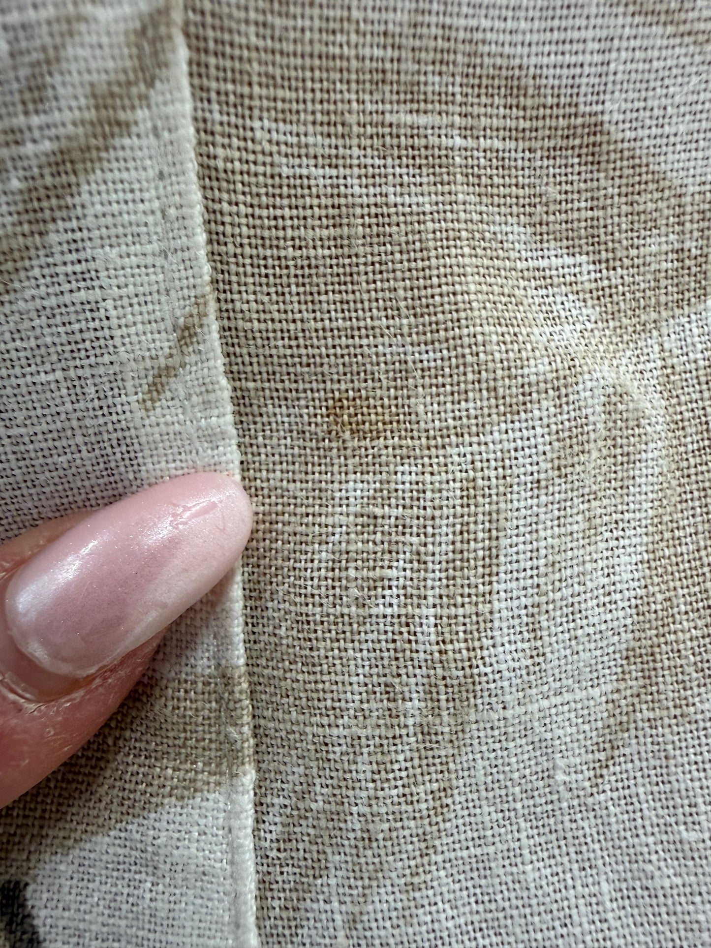 Rochie italiană din in premium cu print delicat în nuanțe neutre și talie marcată