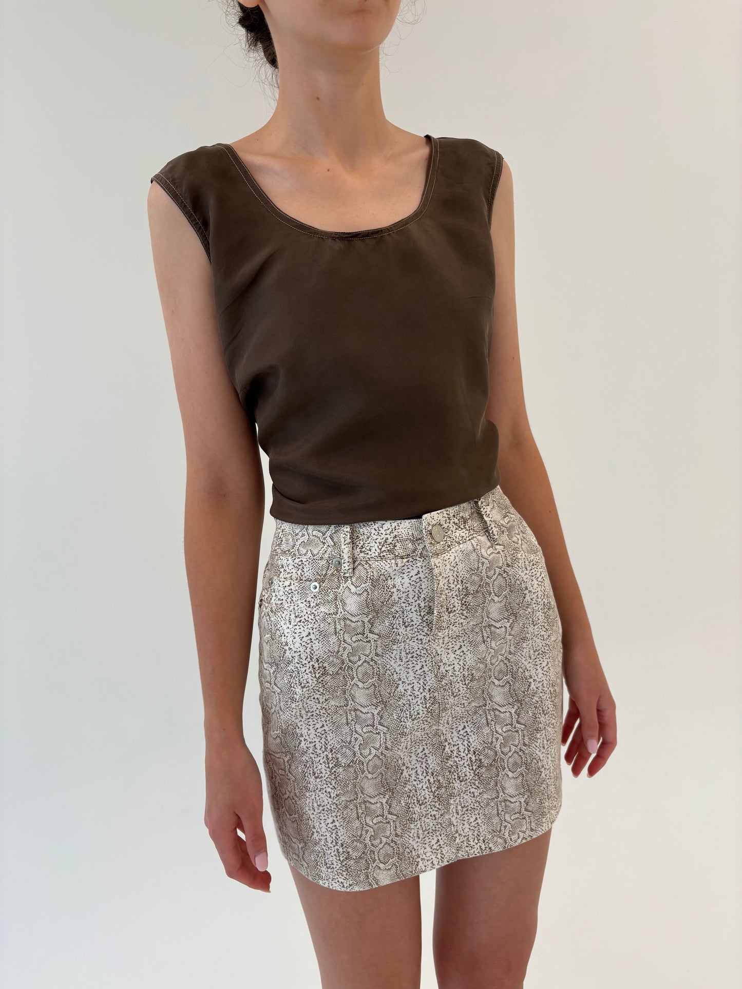 Set snake print ivorie cu chestia colate brown din bumbac modelator