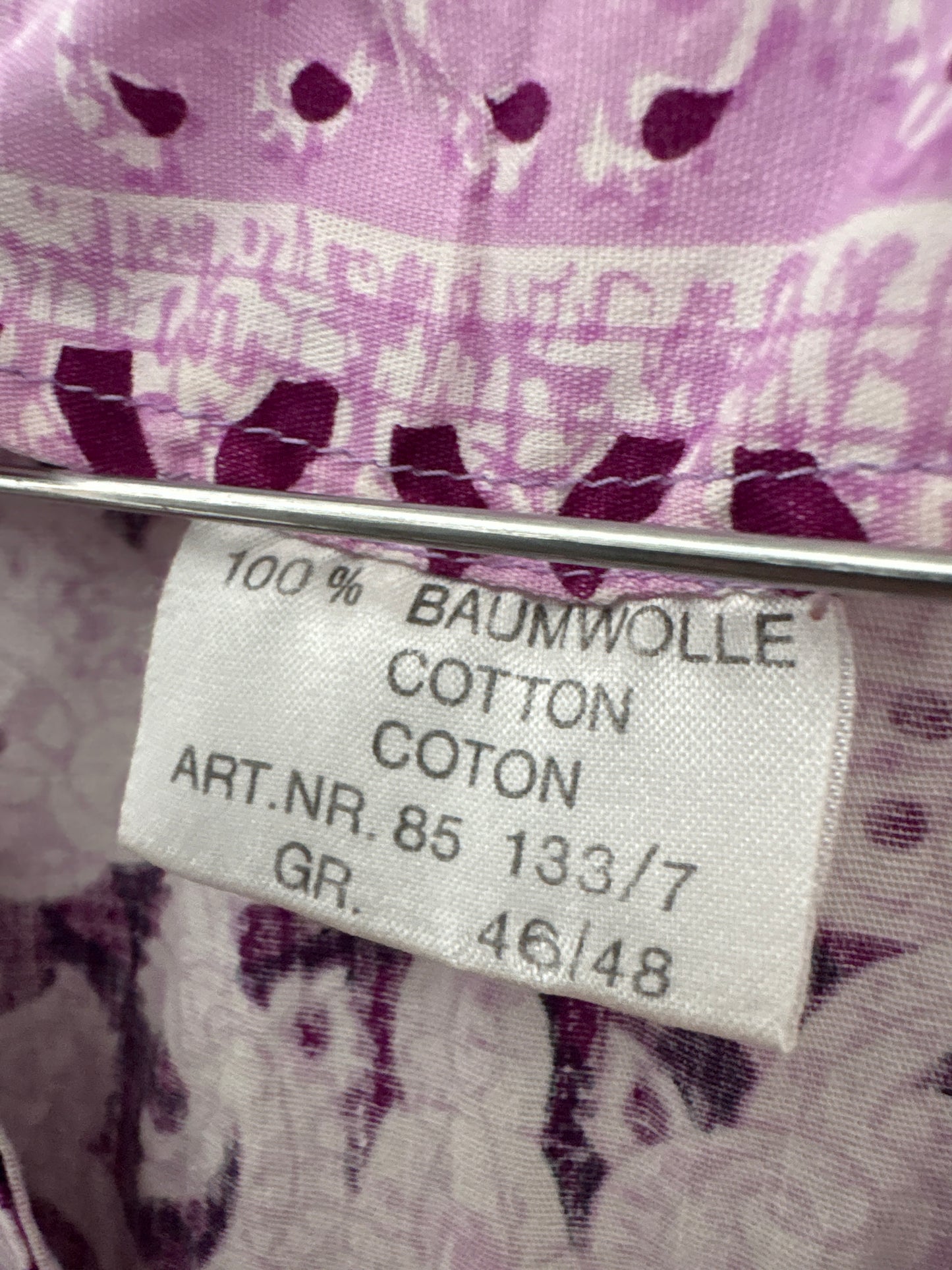 Kaftan din pânză de bumbac în nuanțe superbe de lavandă și elctric purple