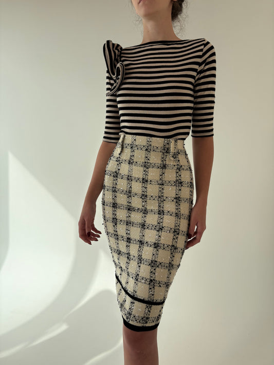 Fustă din boucle excepțional de lana conică cu talie ultra înaltă