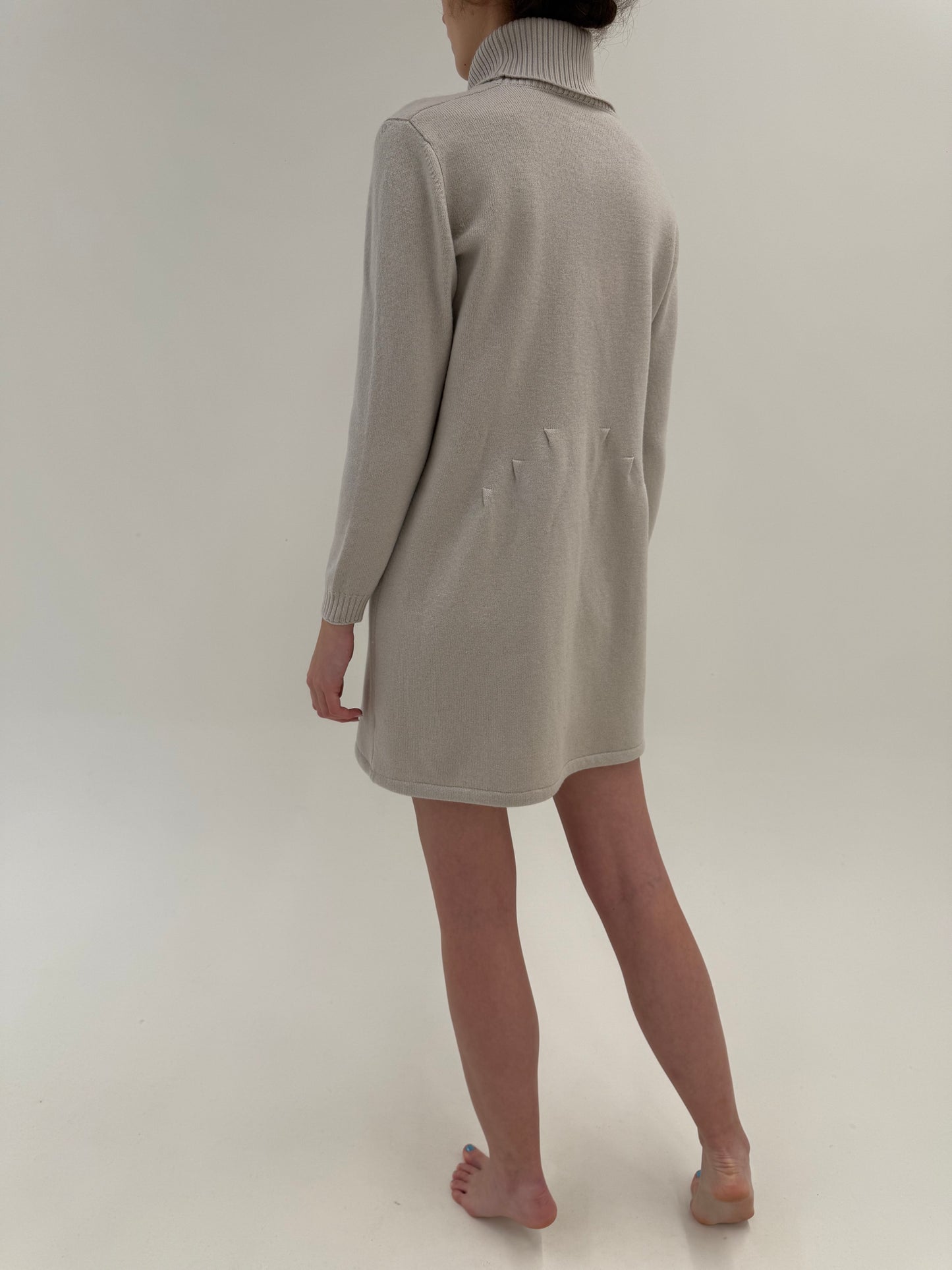 Rochie high end italiană din lana merino extrafina de gramaj mare off white