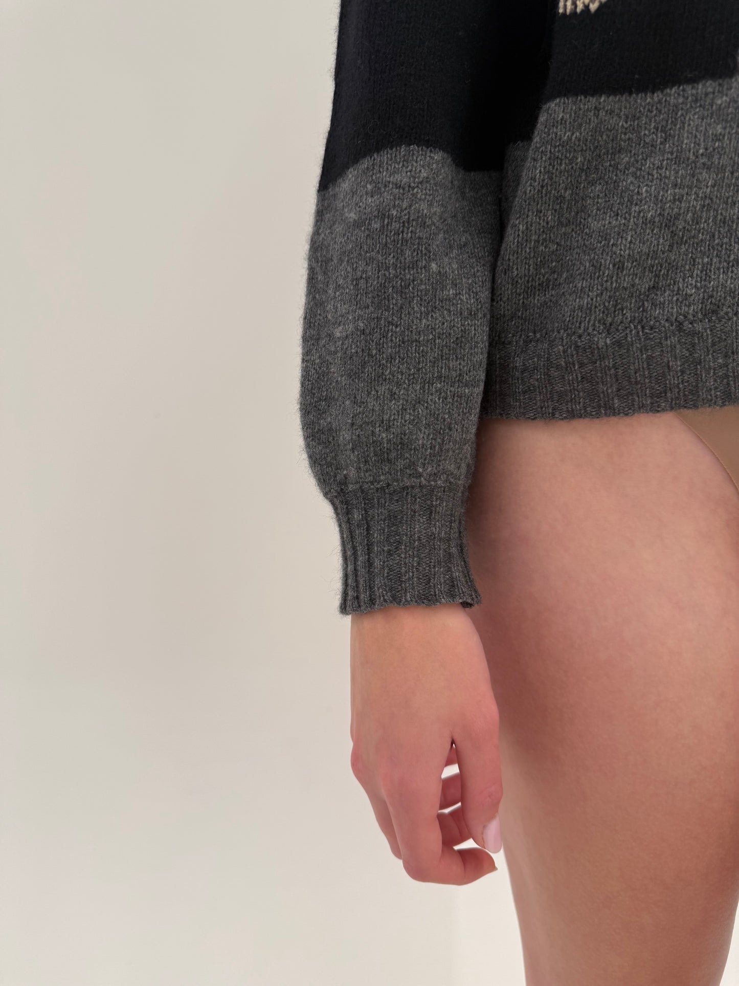 Pulover luxury Krizia din tricot excepțional de lana și Angora