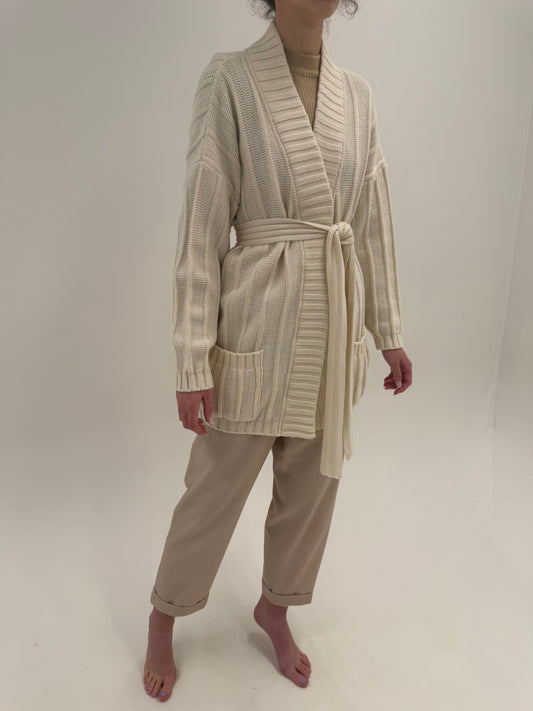 Cardigan lung off white Laura Biagiotti din lana extrafina cu cordon