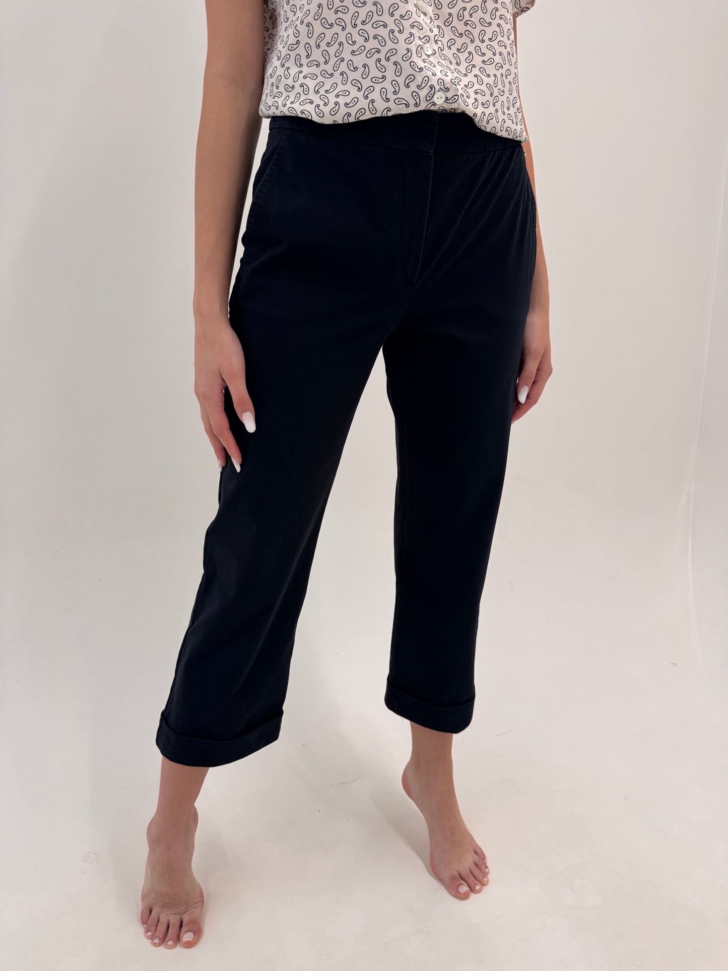 Pantaloni chinos negri Max Mara petite din poplin modelator de bumbac