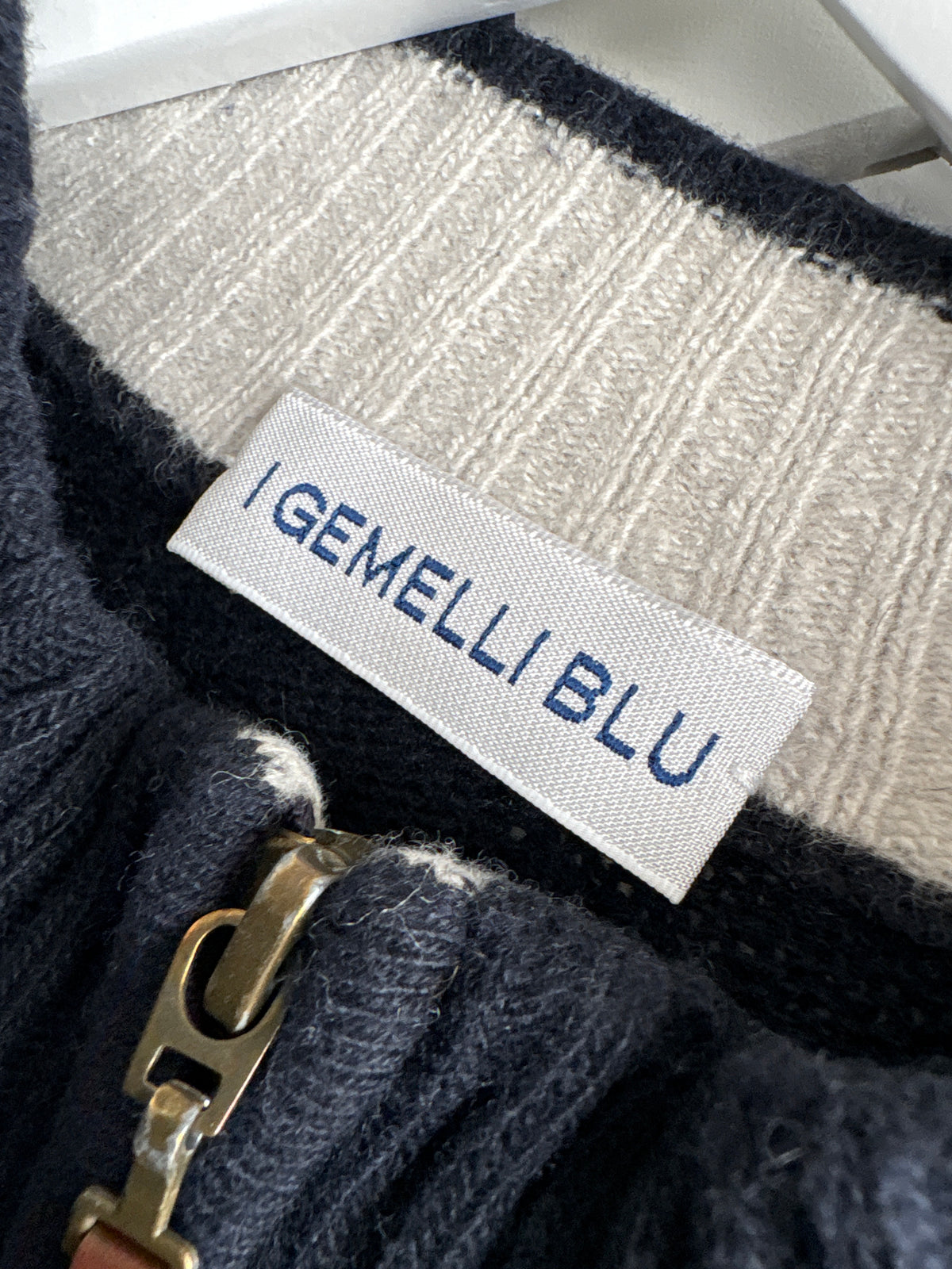 Cardigan / jachetă full zip din tricot excepțional de cașmir cu lana extrafina