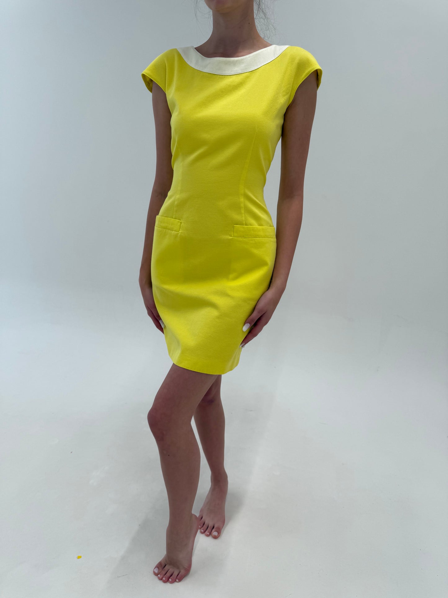 Rochie Marella by Max Mara în croi cambrat din faille de bumbac electric  yellow