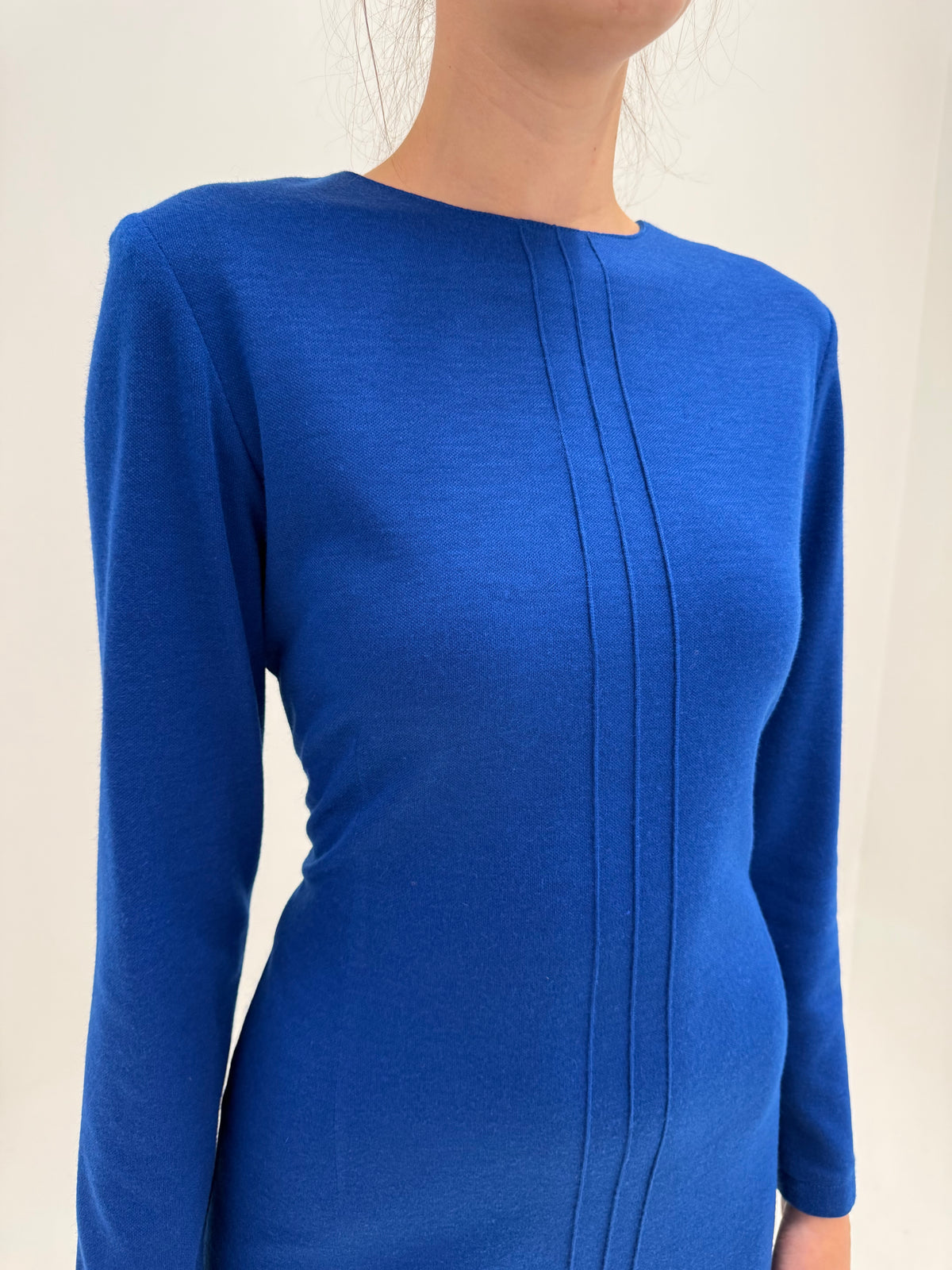 Rochie vintage din lana extrafina confort albastru regal midi în croi clasic
