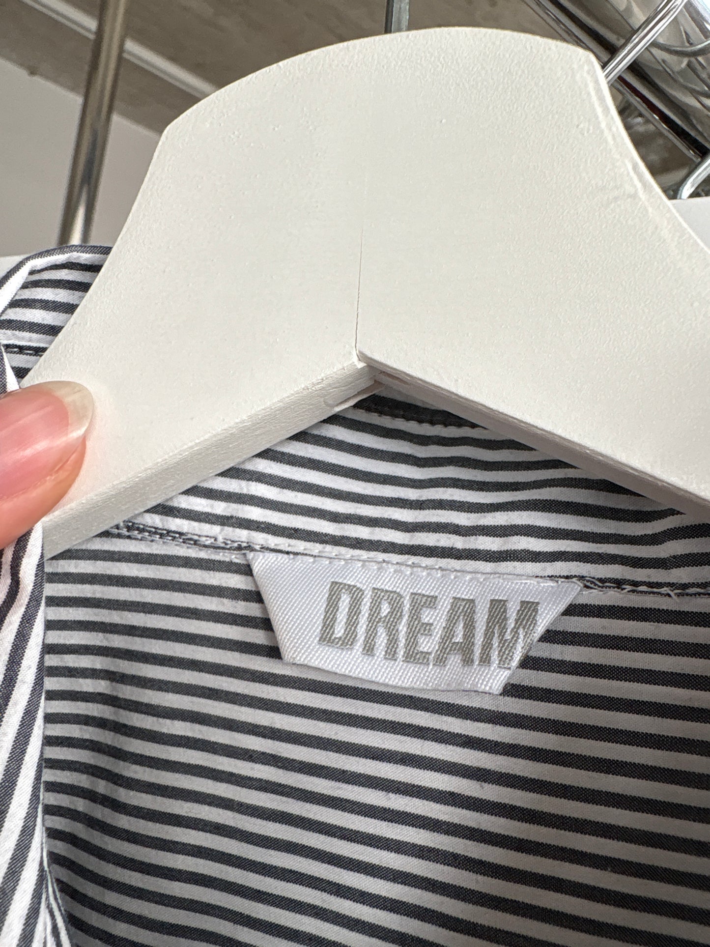 Cămașa de brand super premium italian în dungi cu broderie superbă