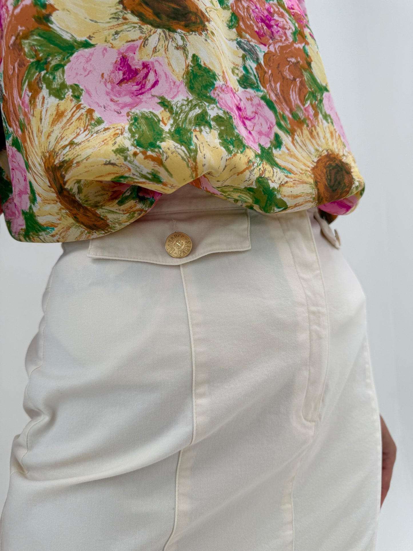 Fusta vintage butter white cu influențe safari de brand luxury Elegance