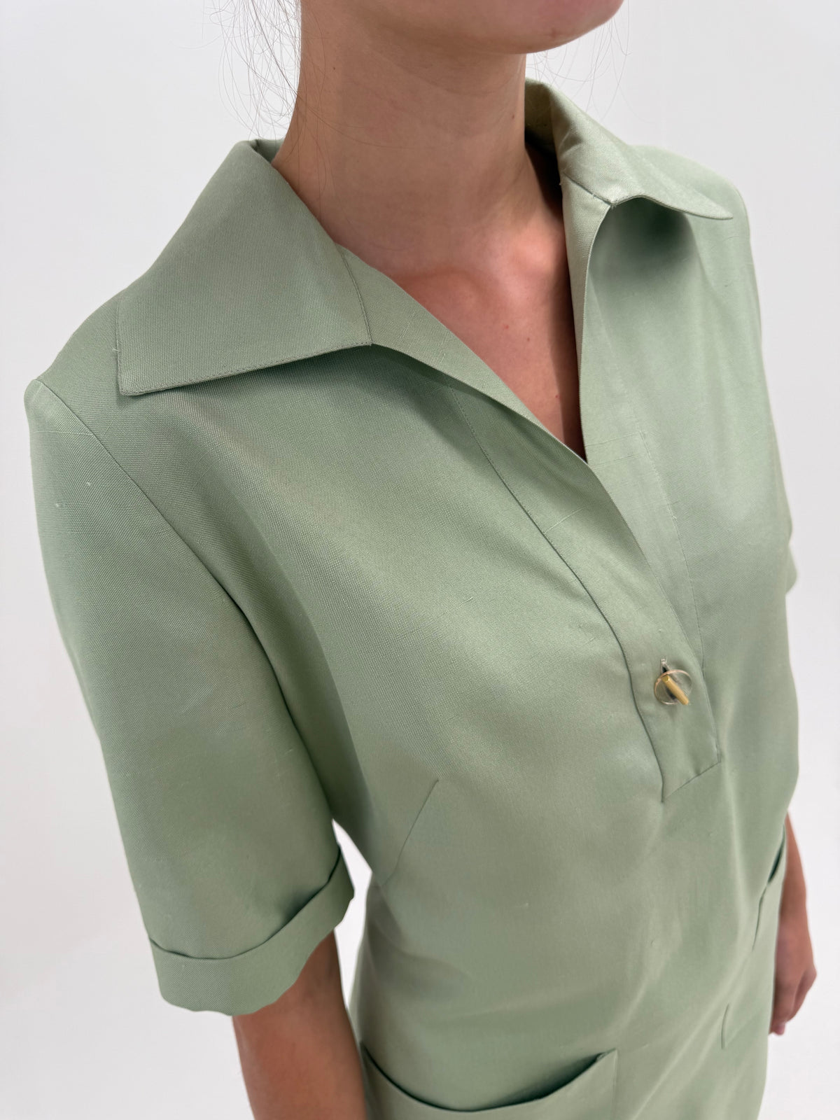 Rochie vintage de designer italian din stofita extrafina light green in croi retro modern