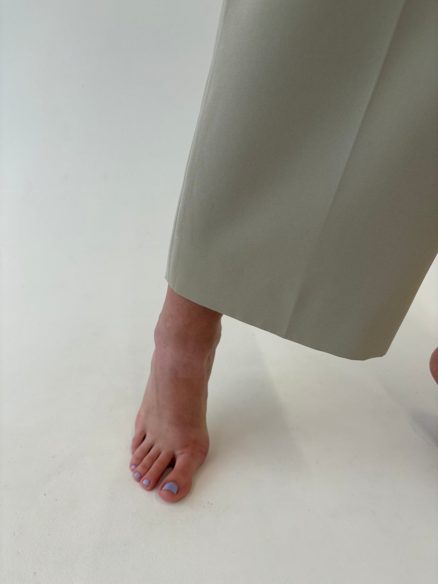 Pantaloni vintage Lacoste palazzo din serge excepțional