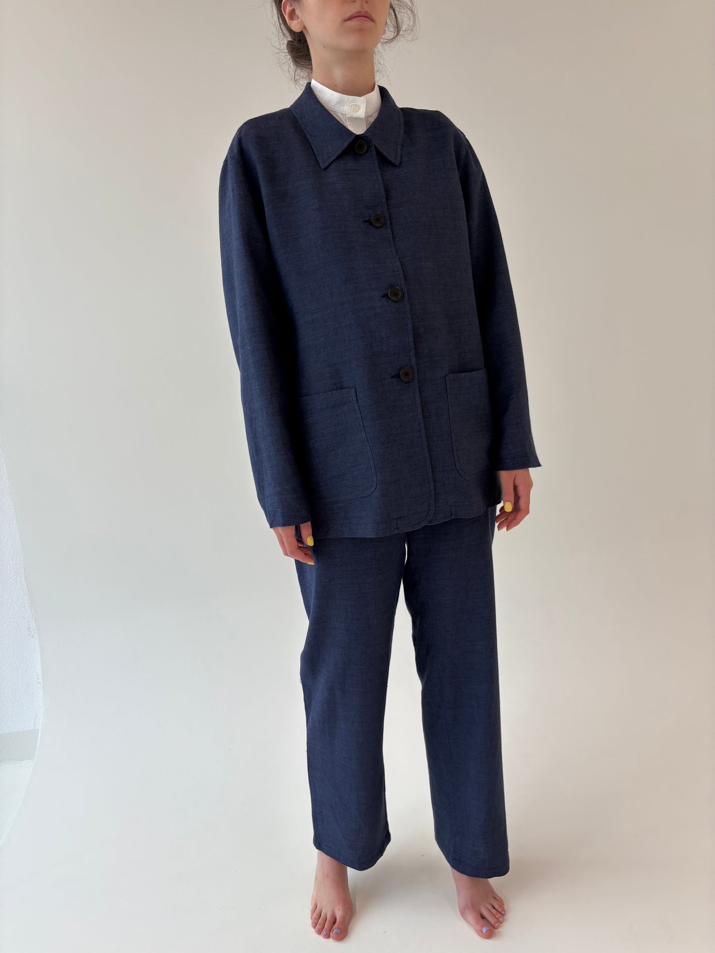 Costum tall jeans blue din pânză cu in în croi clasic