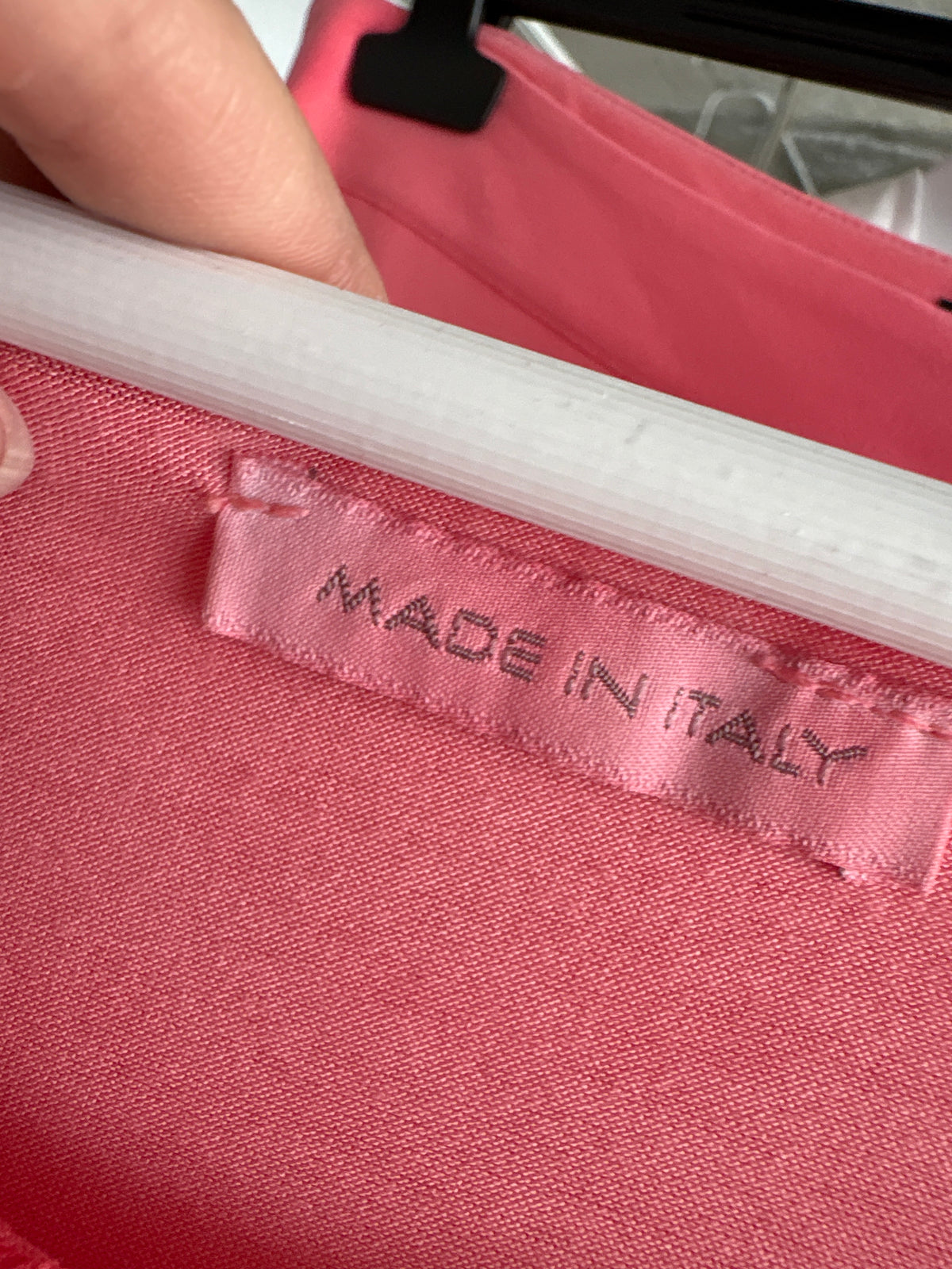 Tunica din mătase naturală cu broderie delicată în croi amplu salmon pink