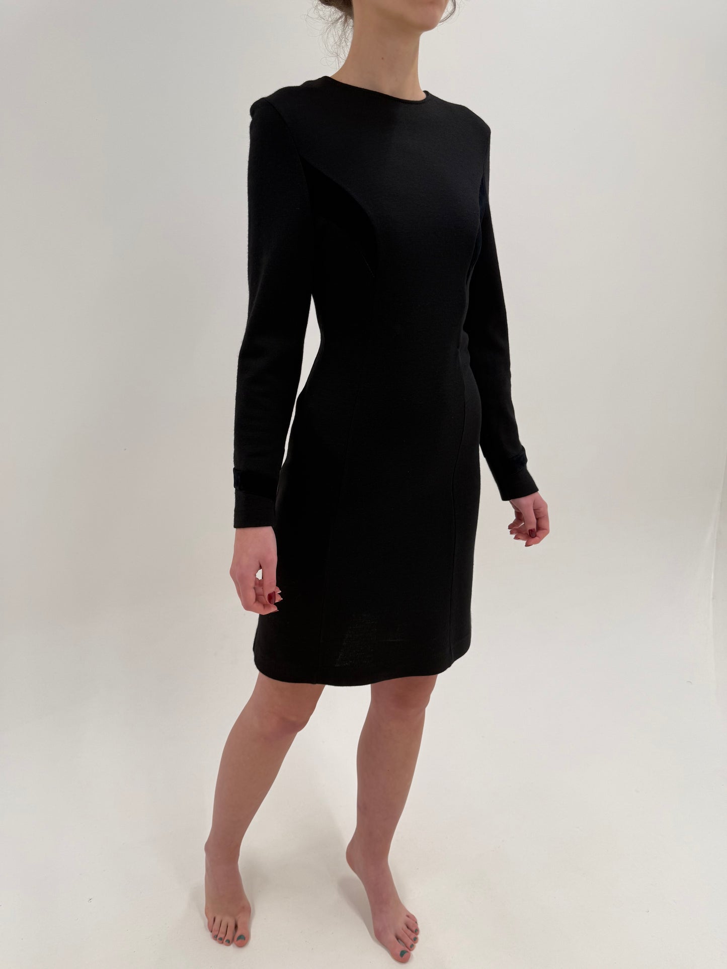 LBD vintage cu inserție chic de catifea din lana extrafina