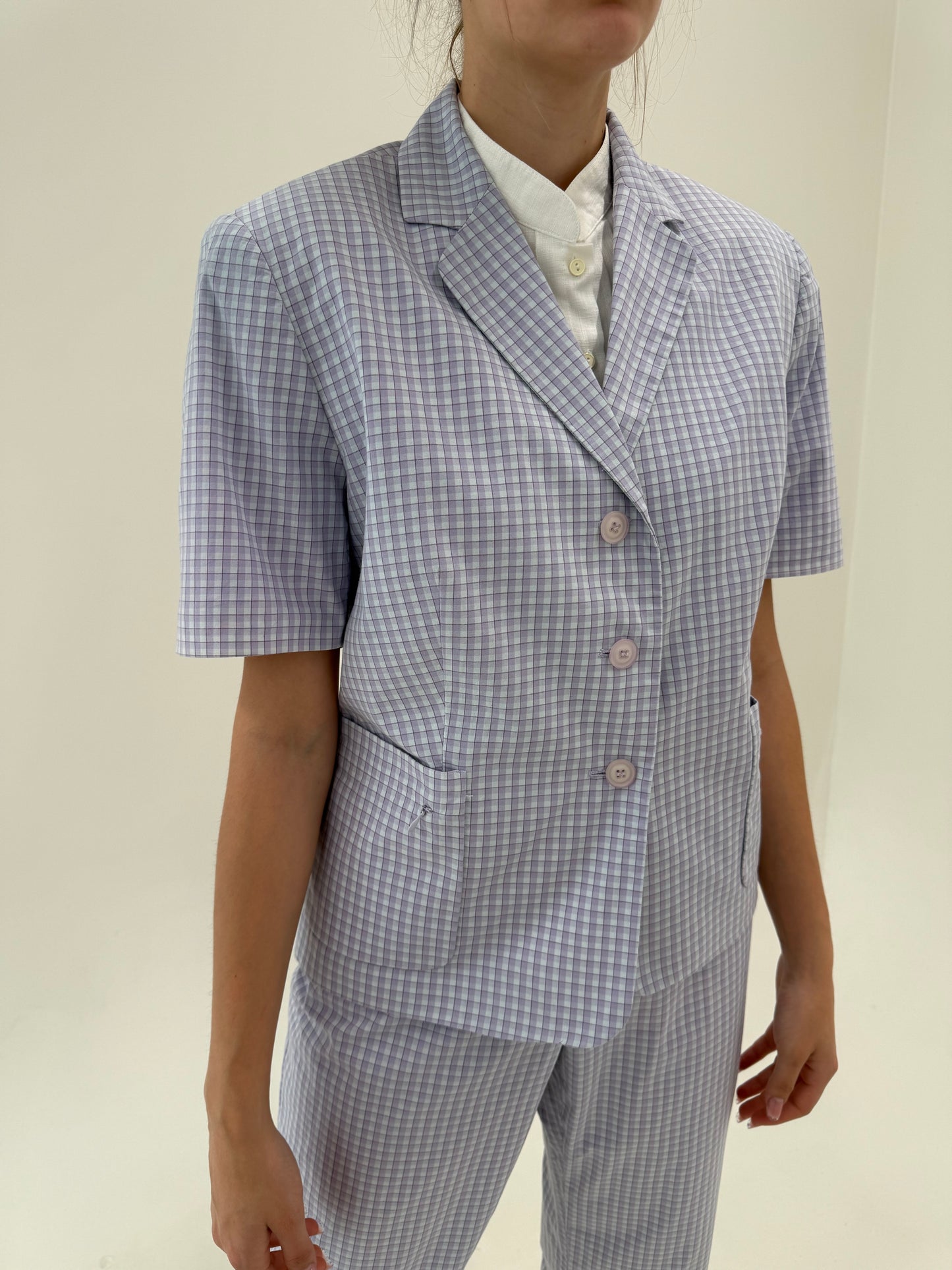 Costum vintage gingham lavandă din panzica de bumbac cu pantaloni capri super în trend