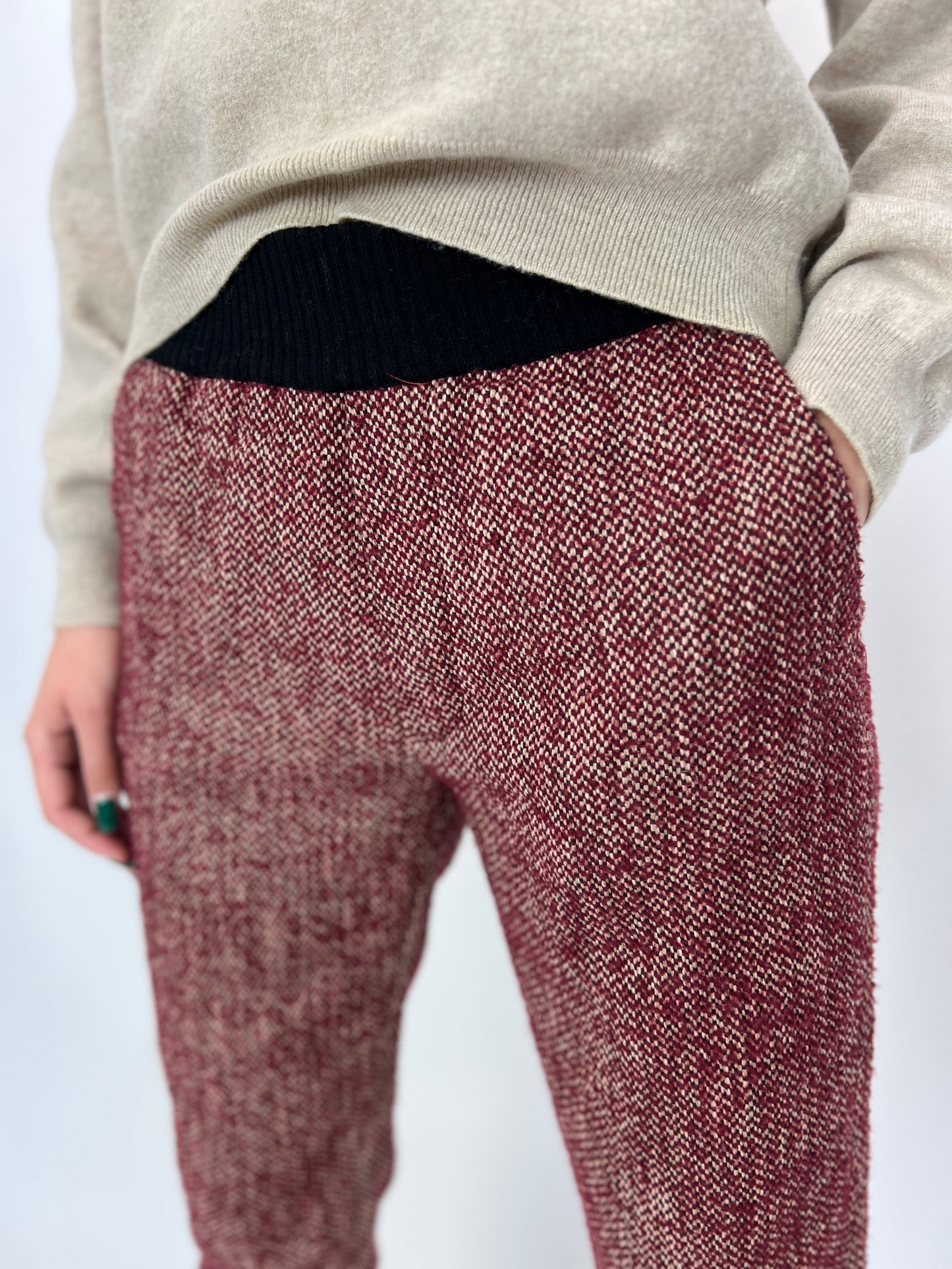 Pantaloni premium italienești din lana cu influențe sport
