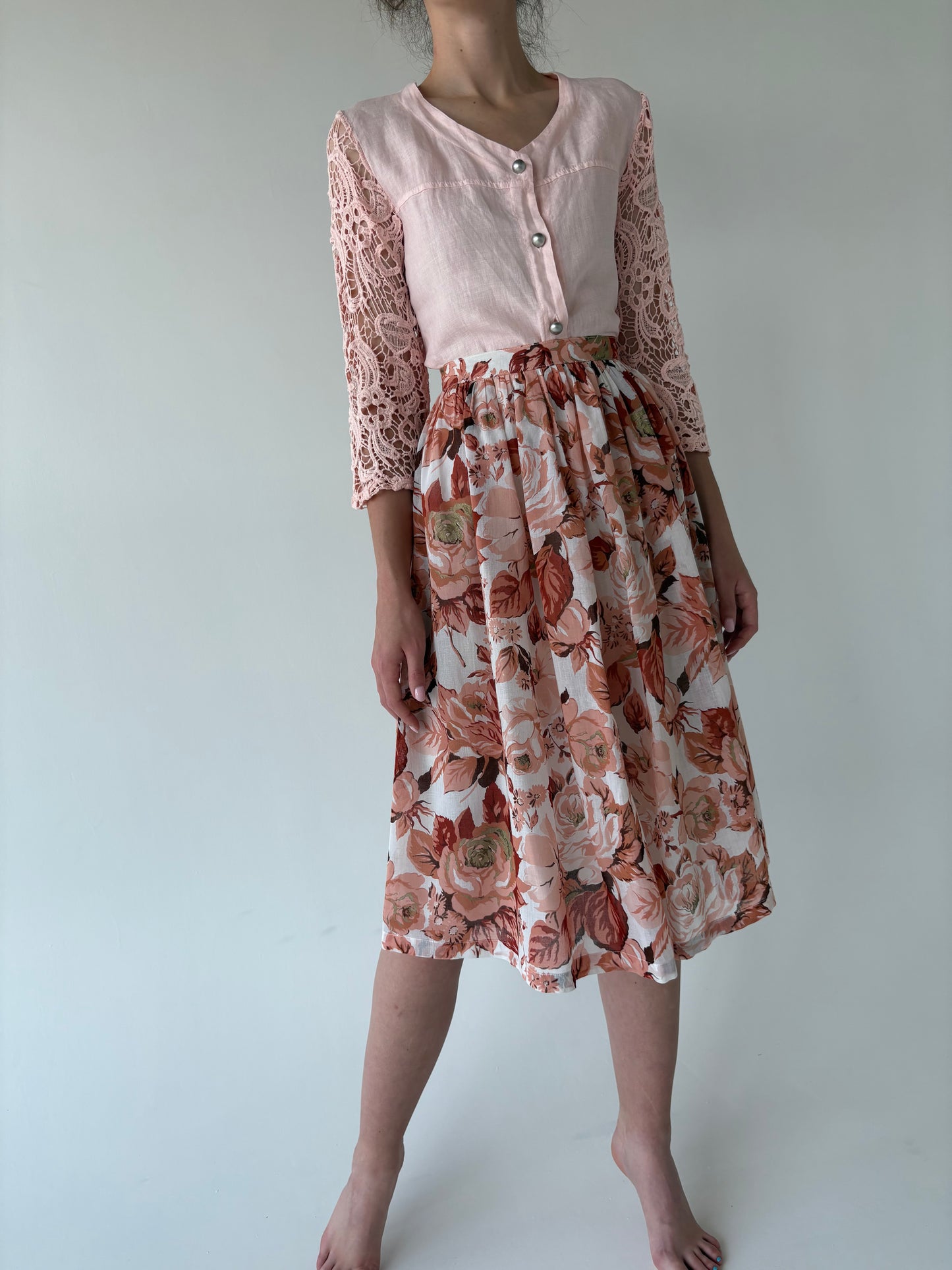 Fustă vintage super amplă din panzica cu print floral superb