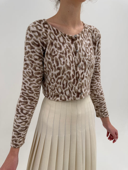 Cardigan animal print ivoire cu nasturi bijuterie din lana extrafina