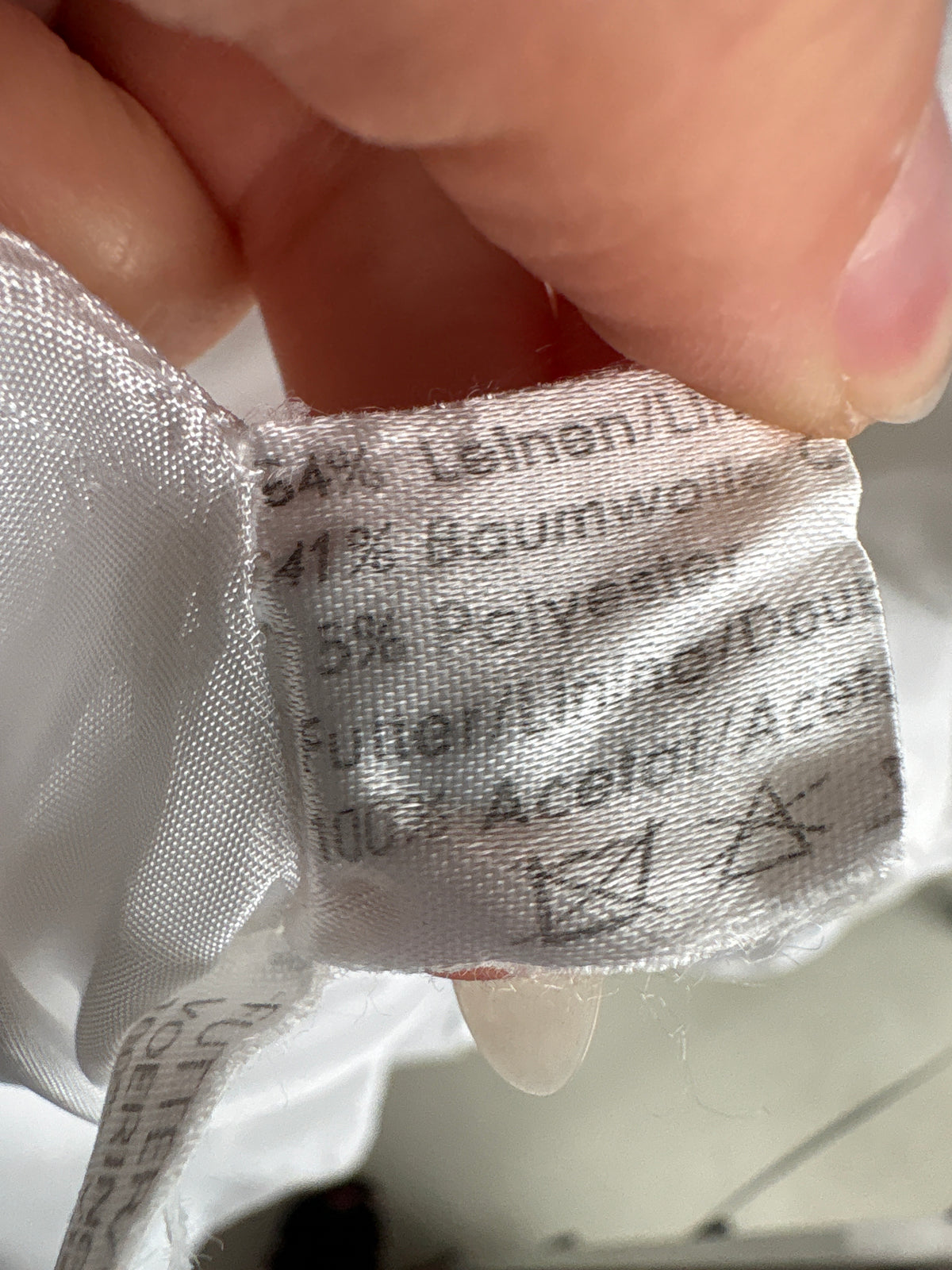 Rochie din pânză excepțională cu talie ultra înaltă marcată și buzunare