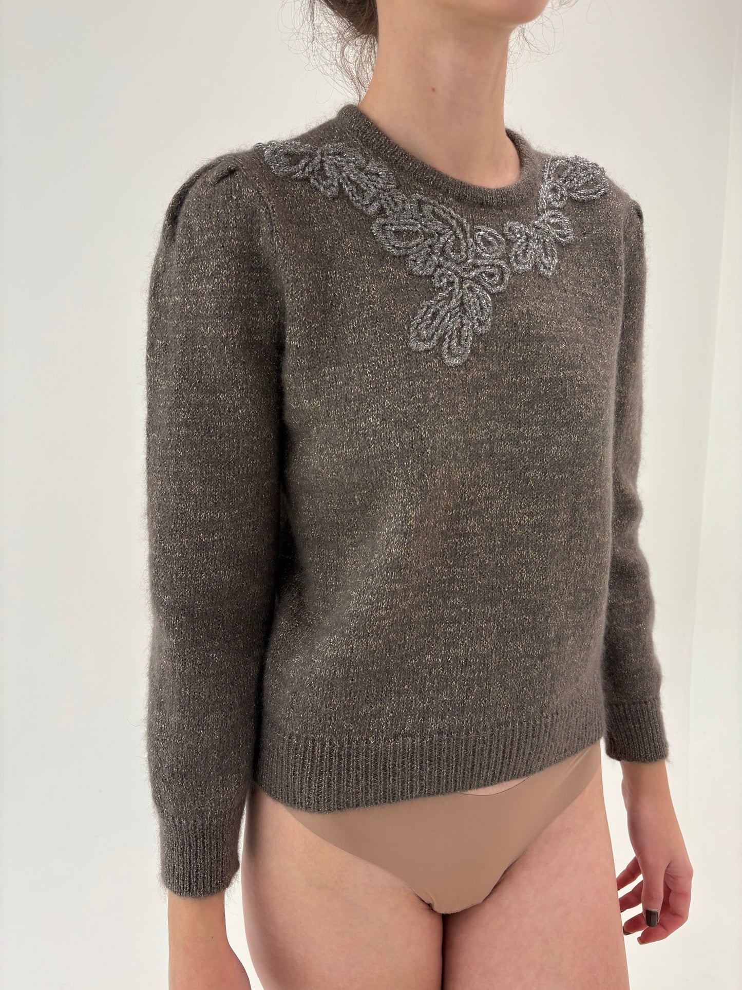 Pulover taupe luxury vintage din baby mohair cu aplicații manuale excepționale