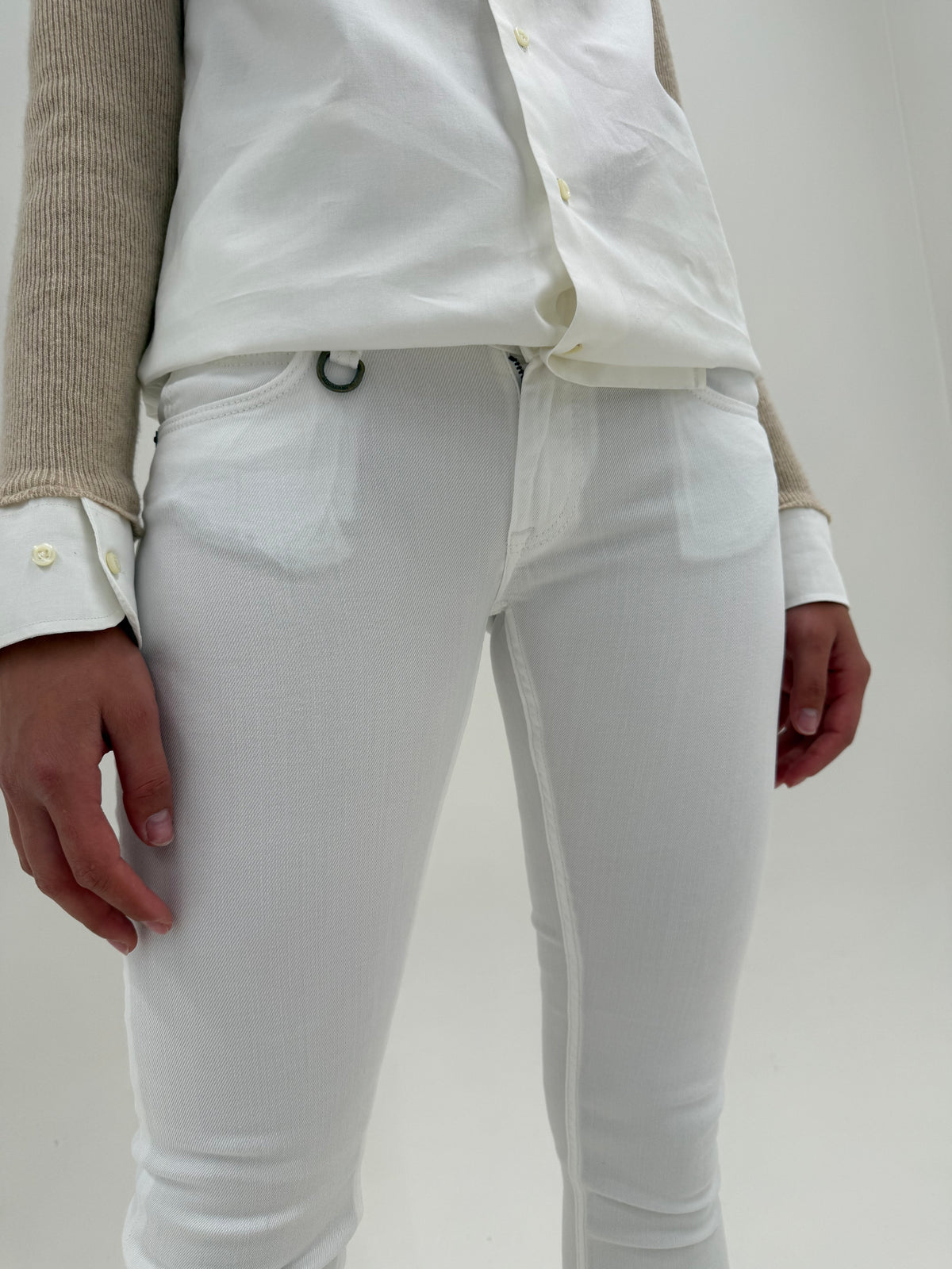 Jeans Burberry din bumbac plin modelator cu lyocell ultra confort