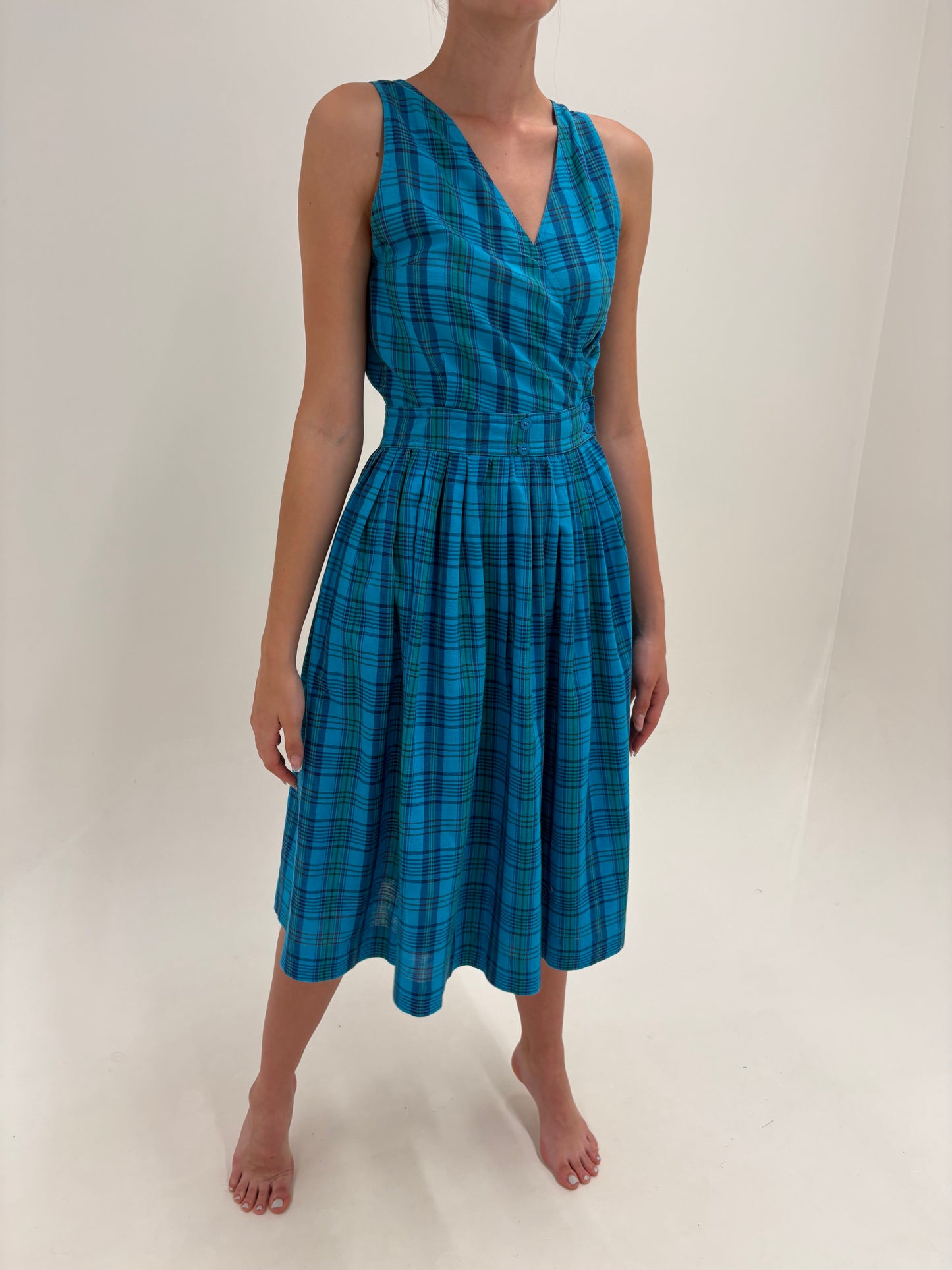 Rochie vintage în croi petrecut cu buzunare din pânză excepțională de in și bumbac