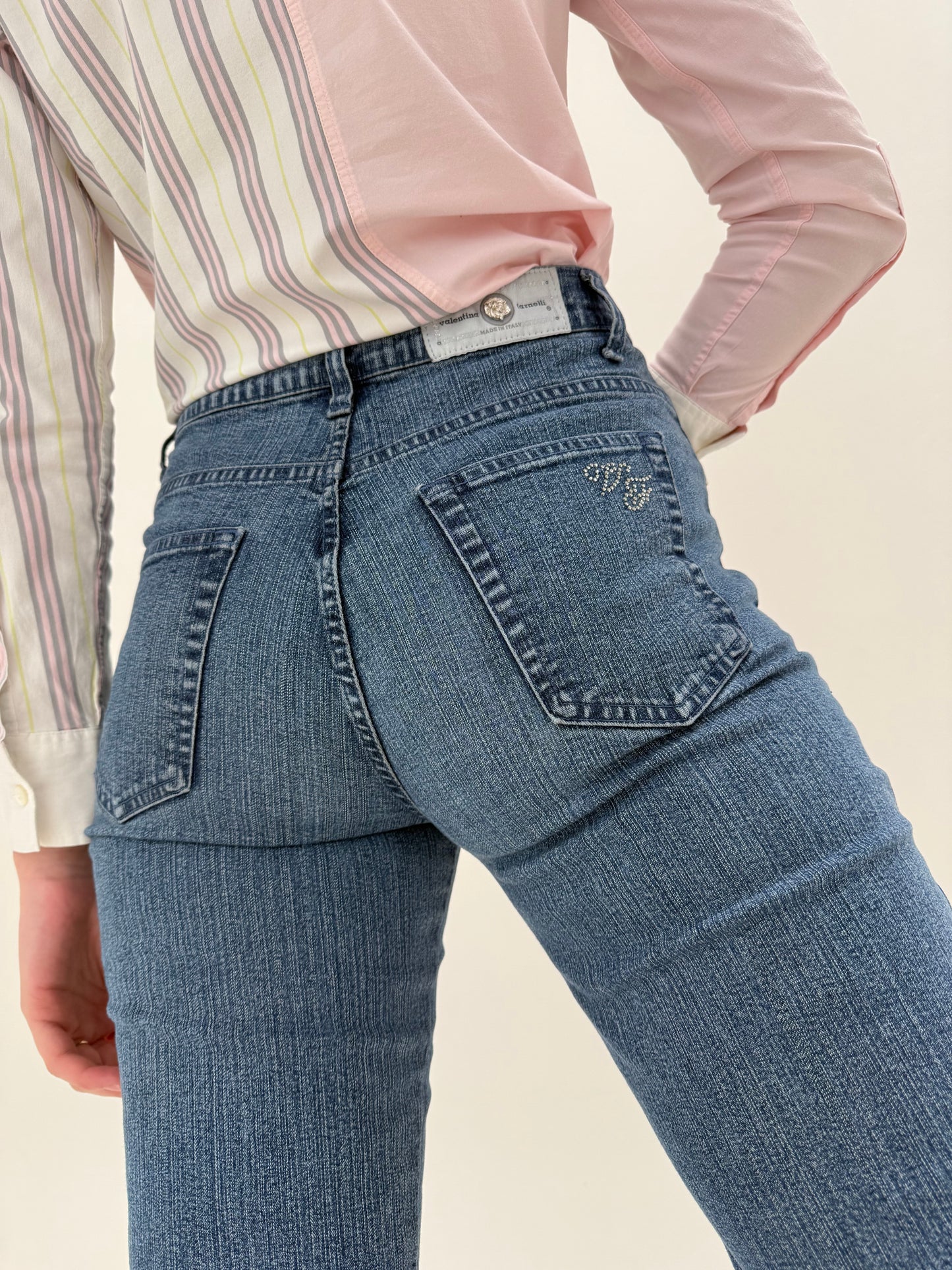 Jeans premium italienești modelatori