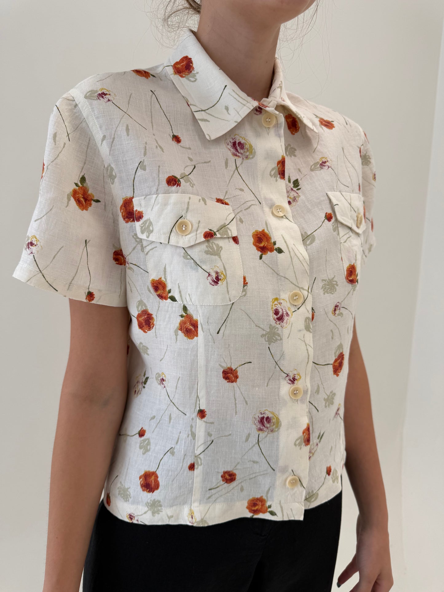 Cămașa italiana butter white din in premium cu print delicat floral