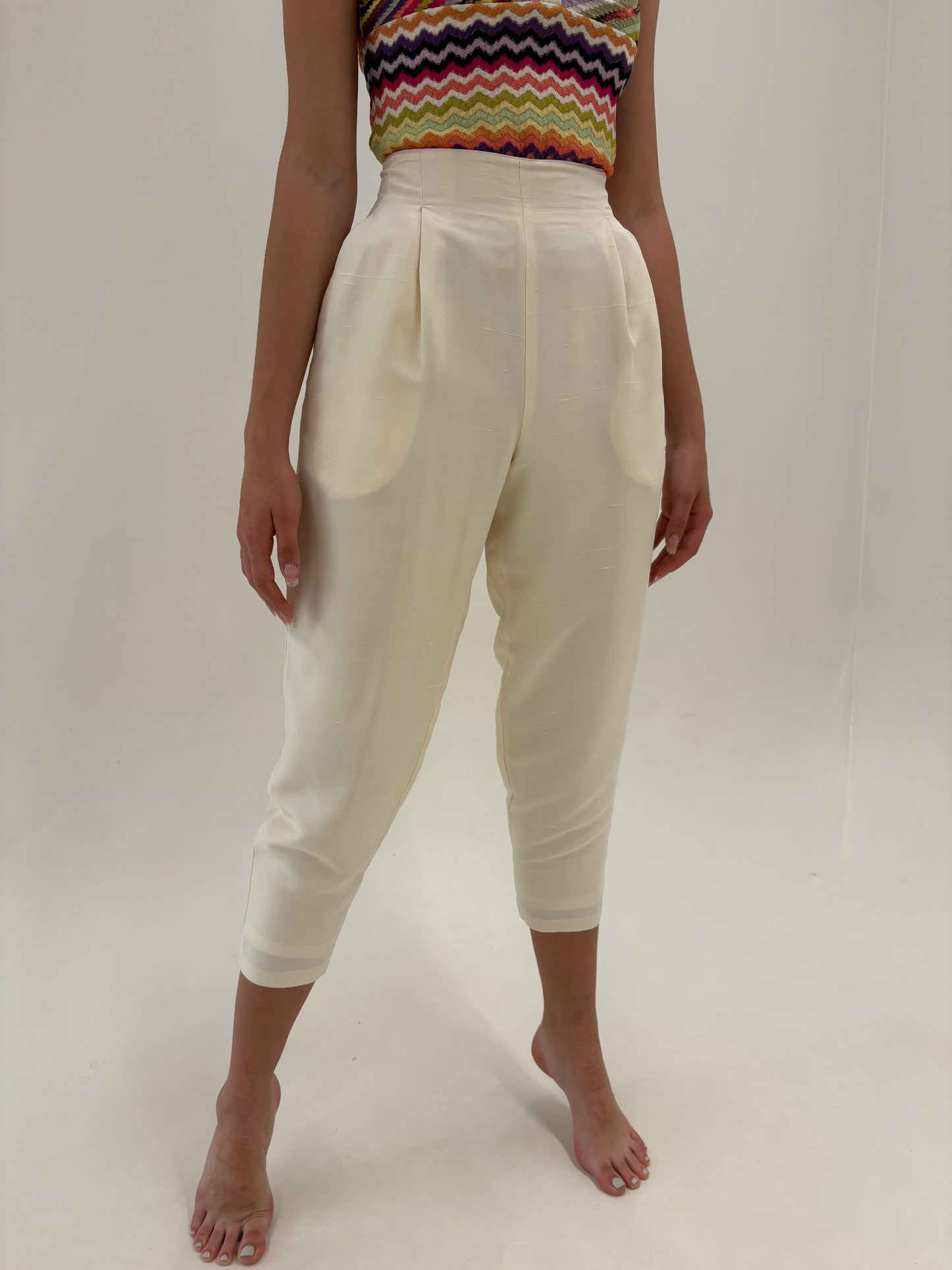 Pantaloni Gucci petite din mătase naturală butter white cu talie ultra înaltă