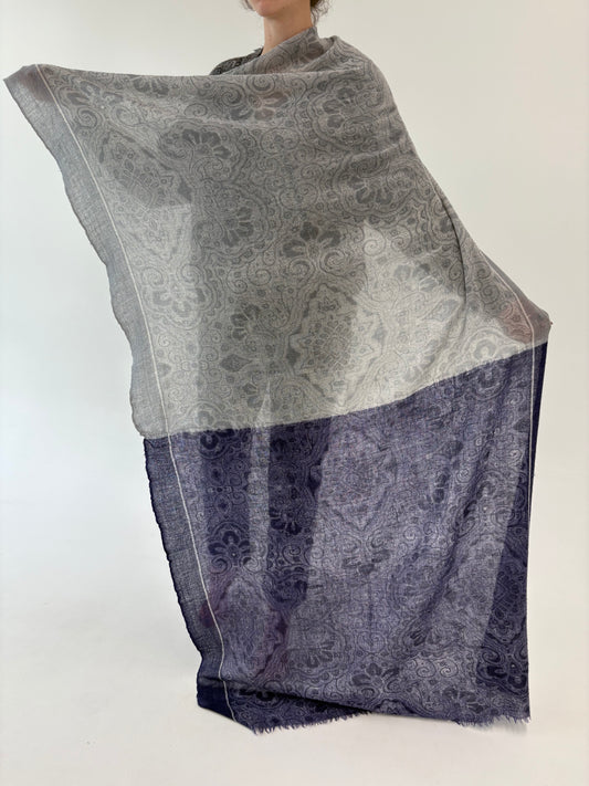 Eșarfă colorblock XXXL din lana extrafina silver gray și aubergine